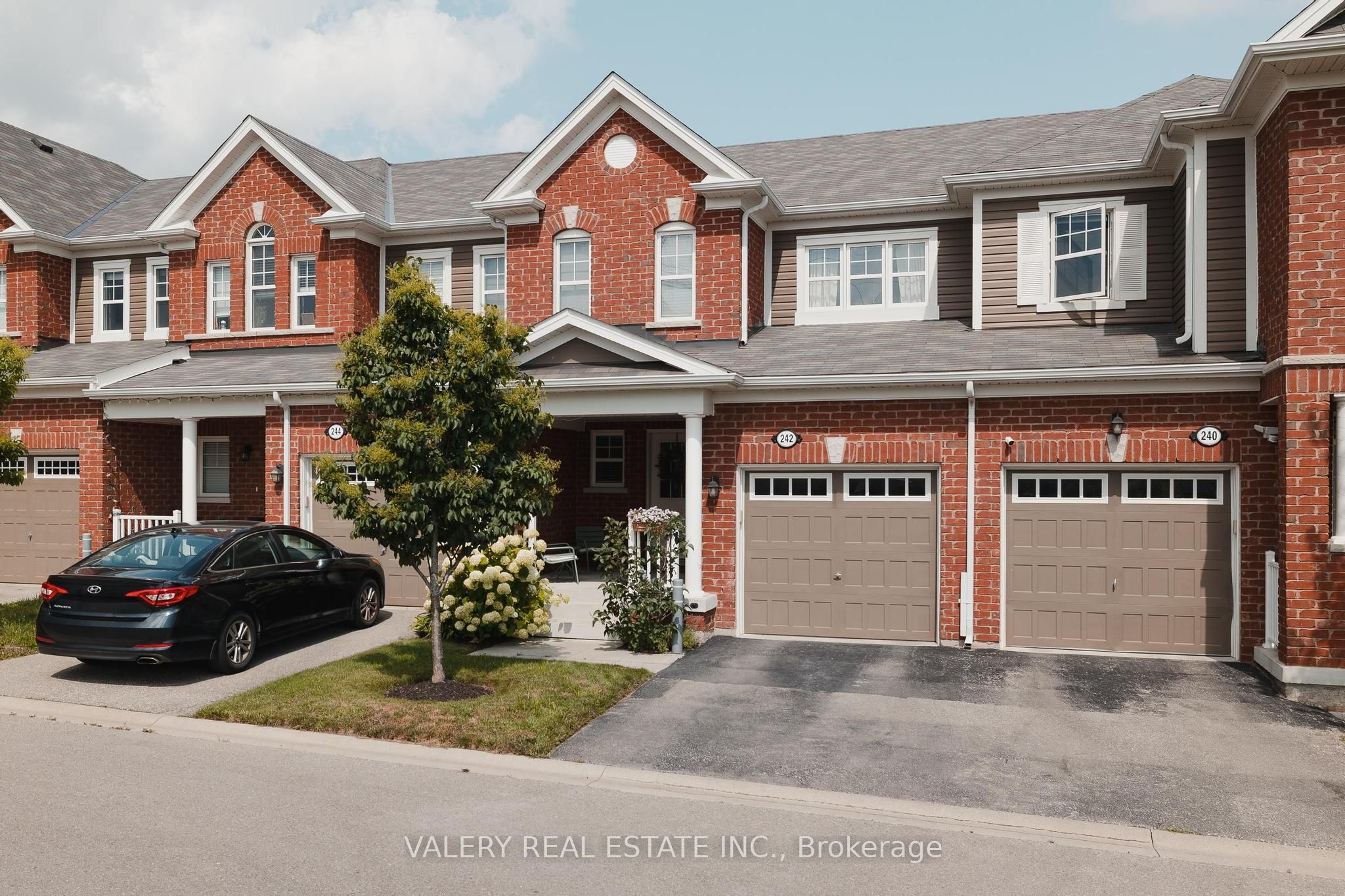 242 Waterbrook Lane Property Photo 1