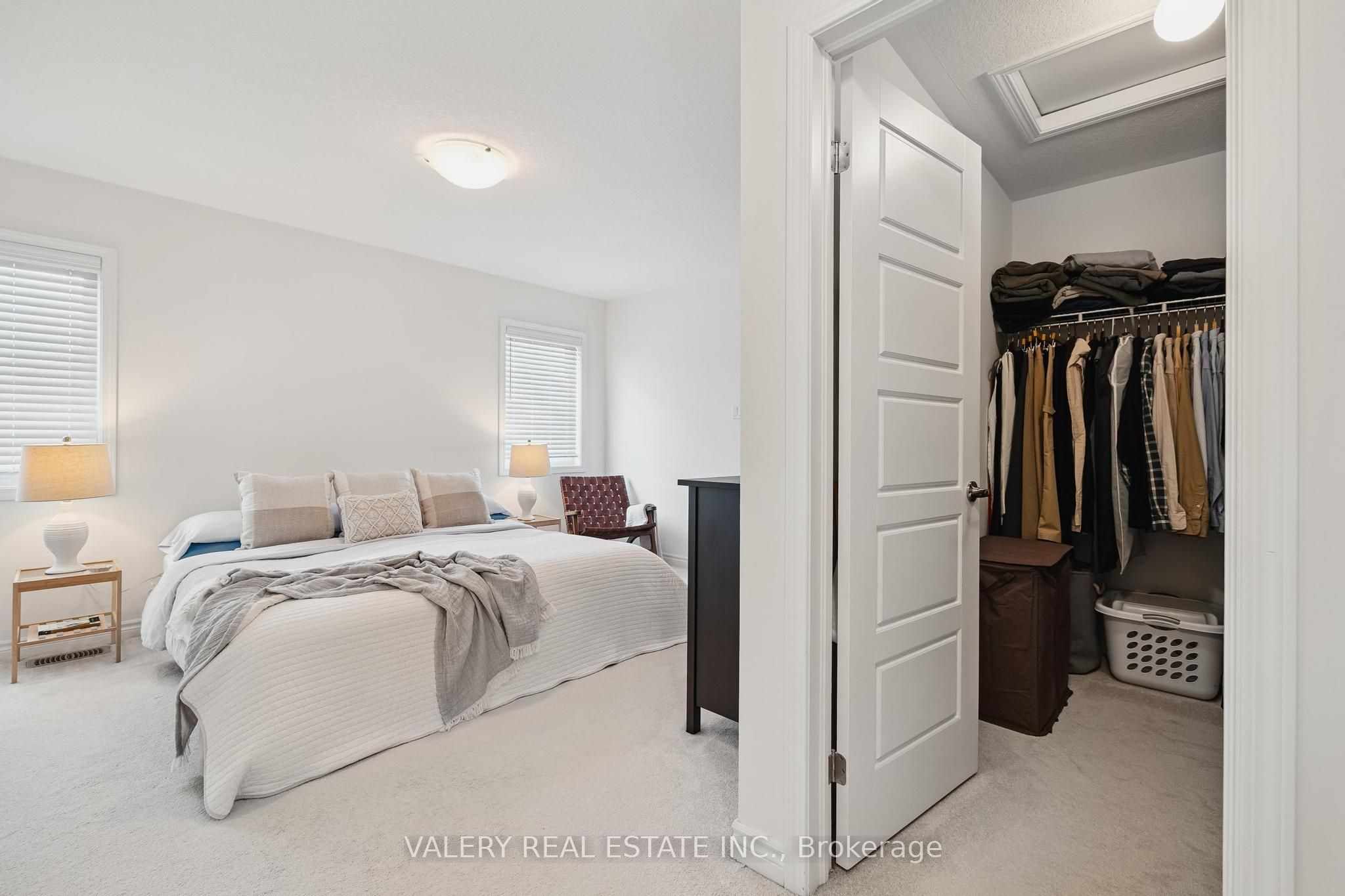 242 Waterbrook Lane Property Photo 16