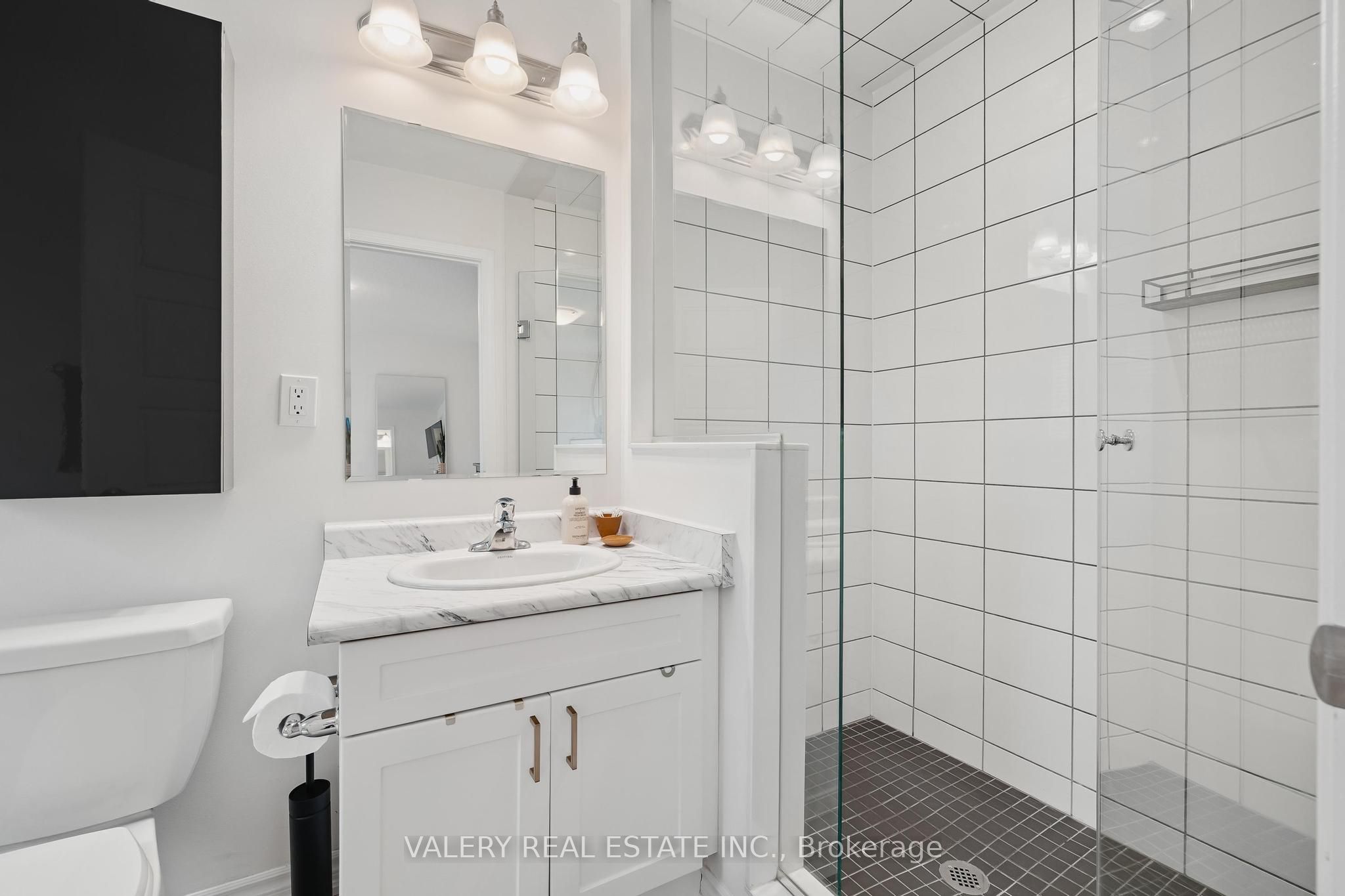 242 Waterbrook Lane Property Photo 17