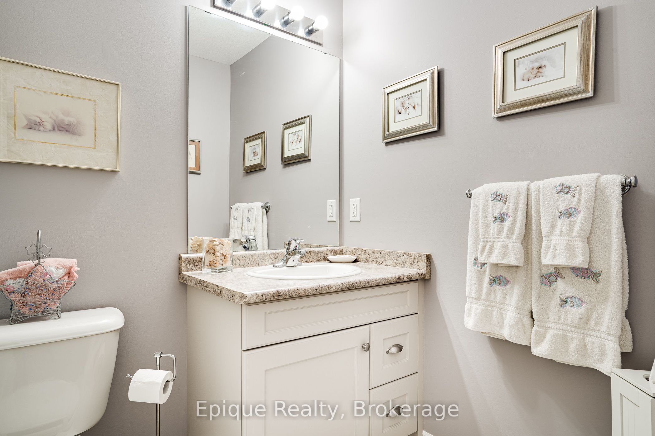 68 Roselawn Crescent Property Photo 24