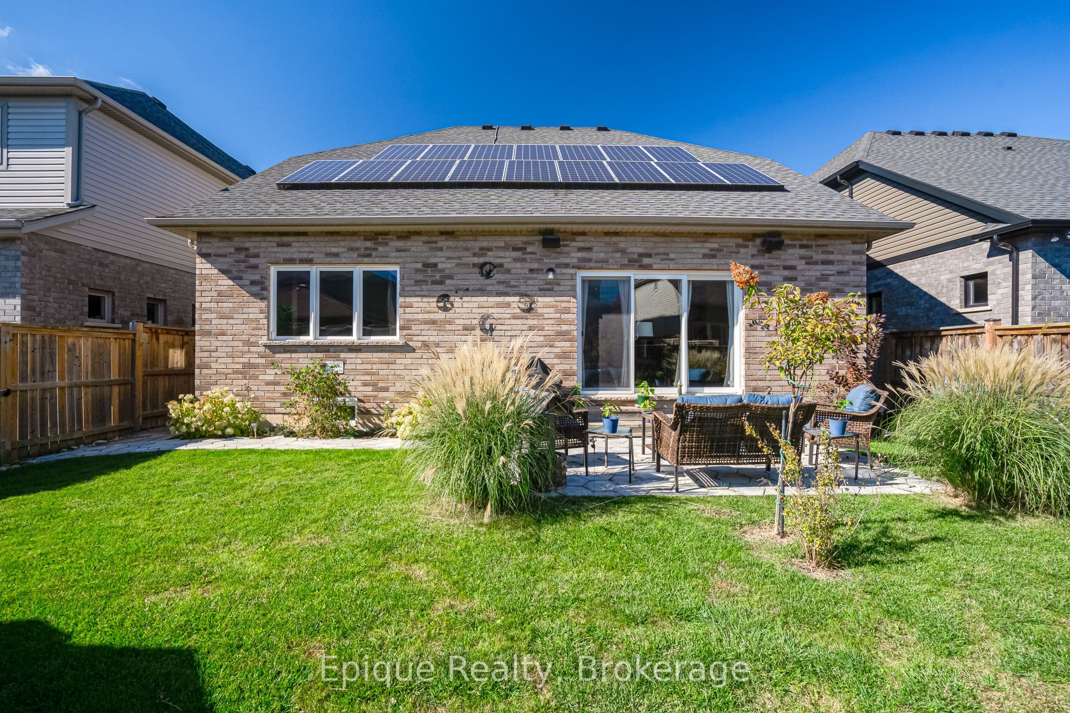 68 Roselawn Crescent Property Photo 33