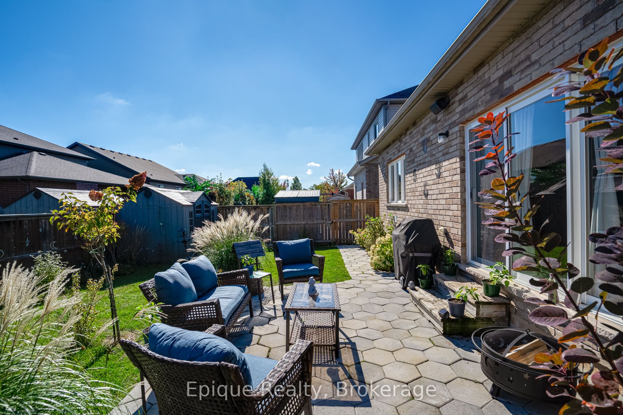 68 Roselawn Crescent Property Photo 36