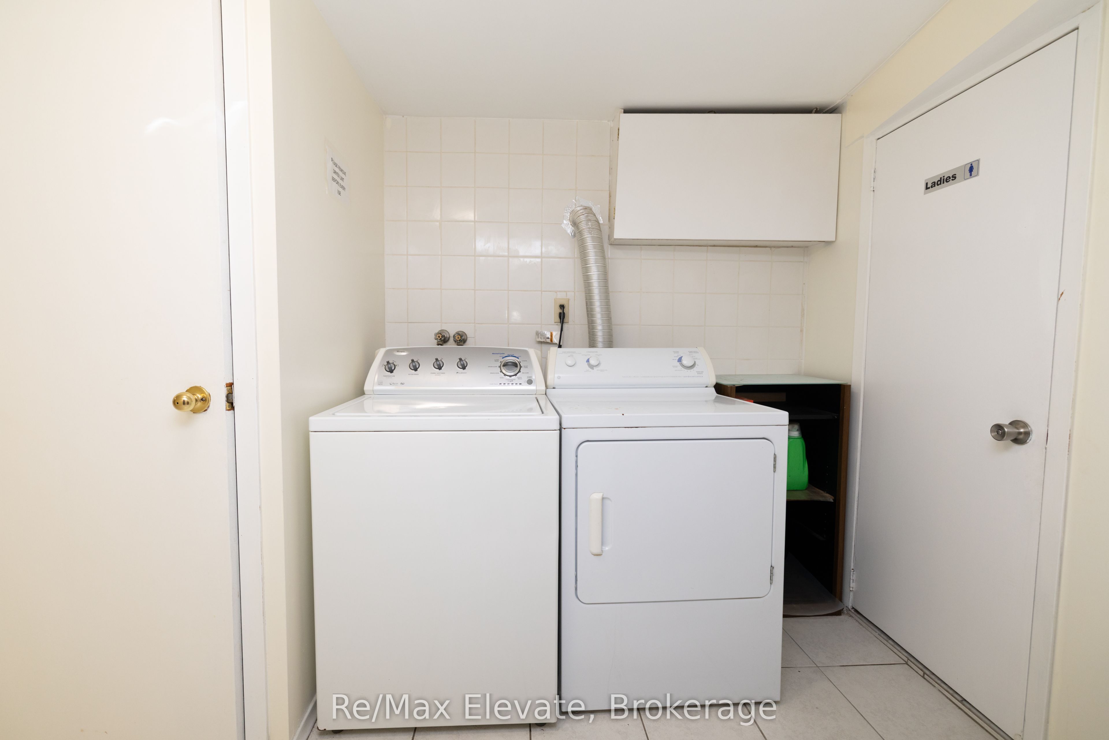 83 Ward Avenue Property Photo 14