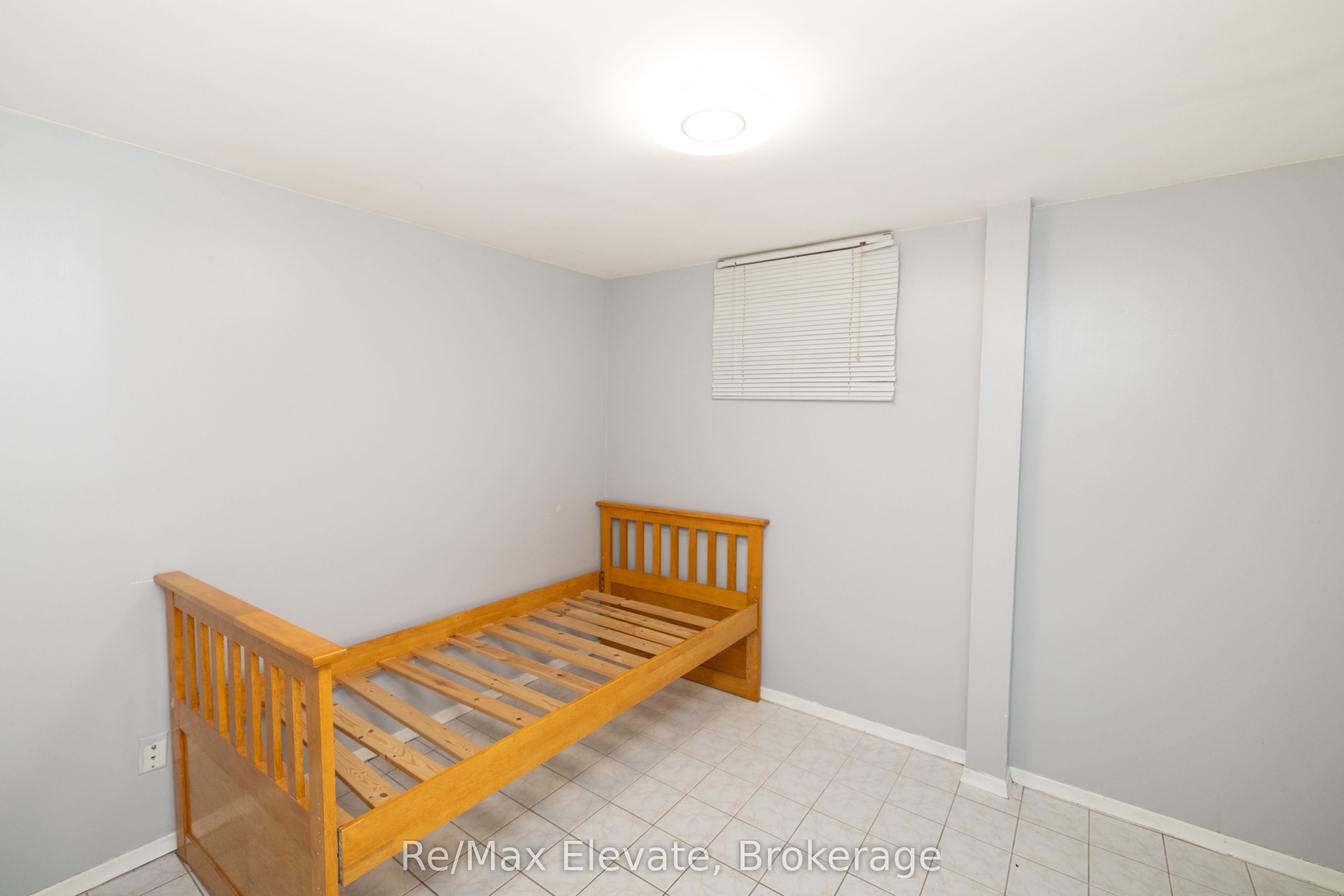 83 Ward Avenue Property Photo 16