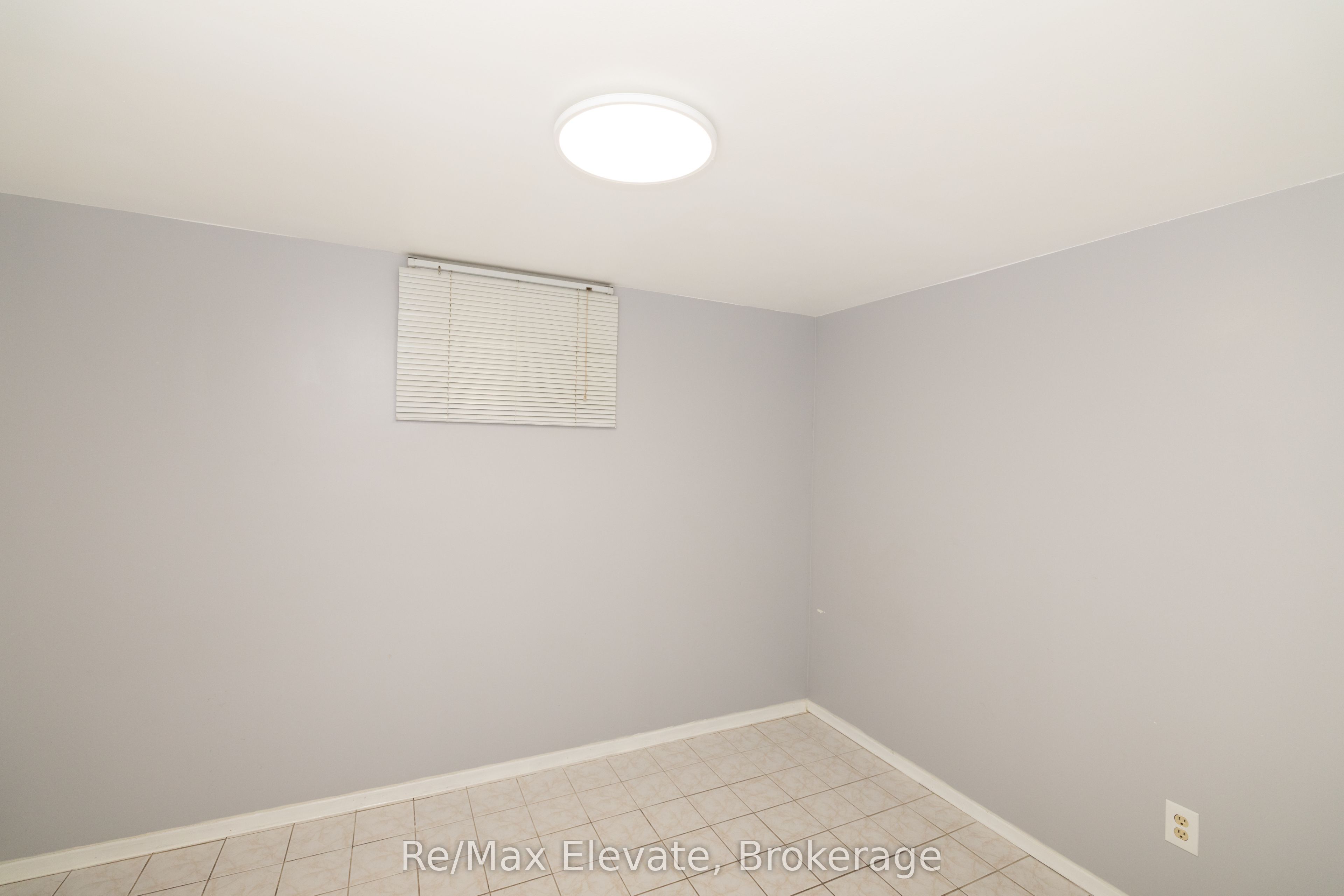 83 Ward Avenue Property Photo 17