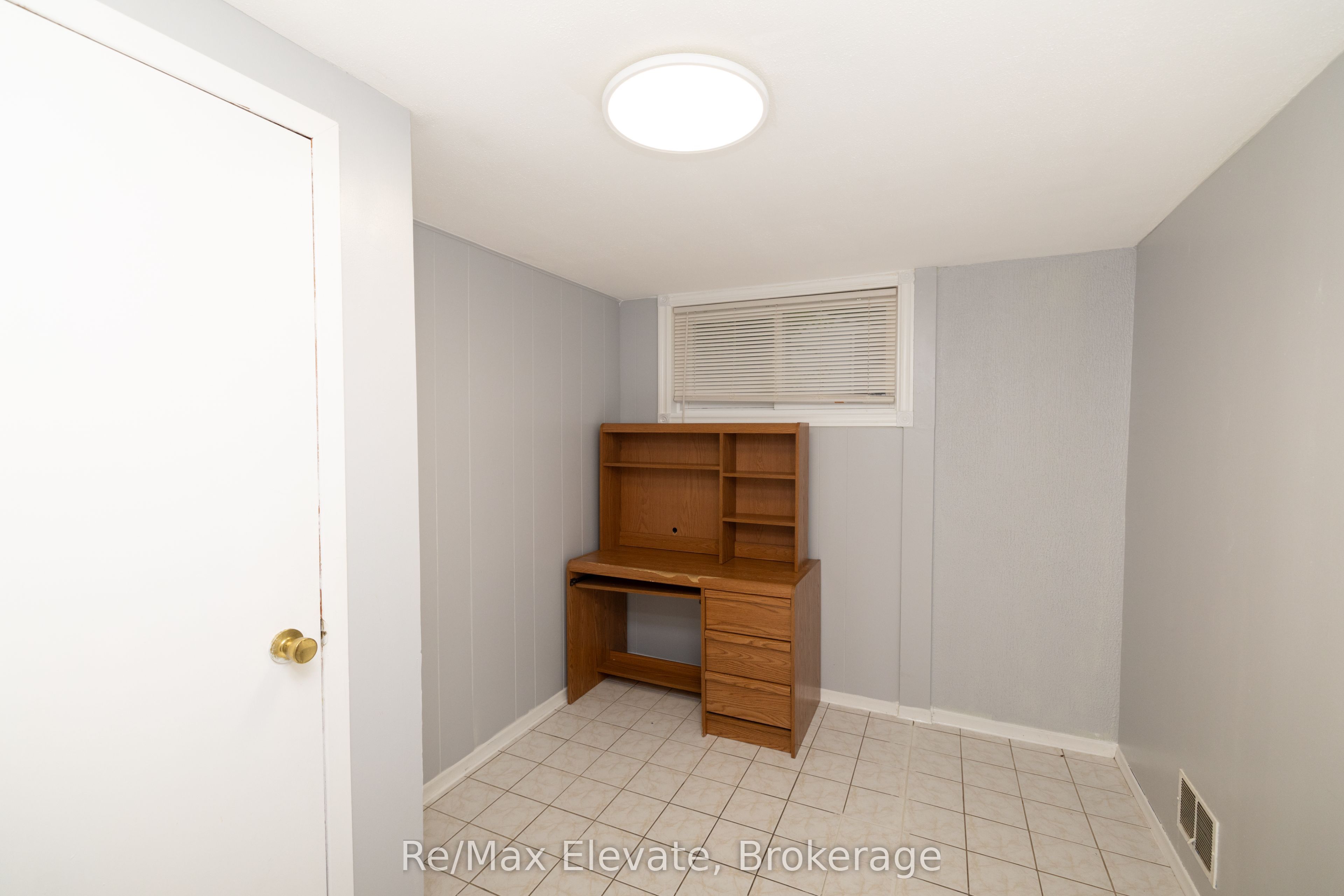 83 Ward Avenue Property Photo 21