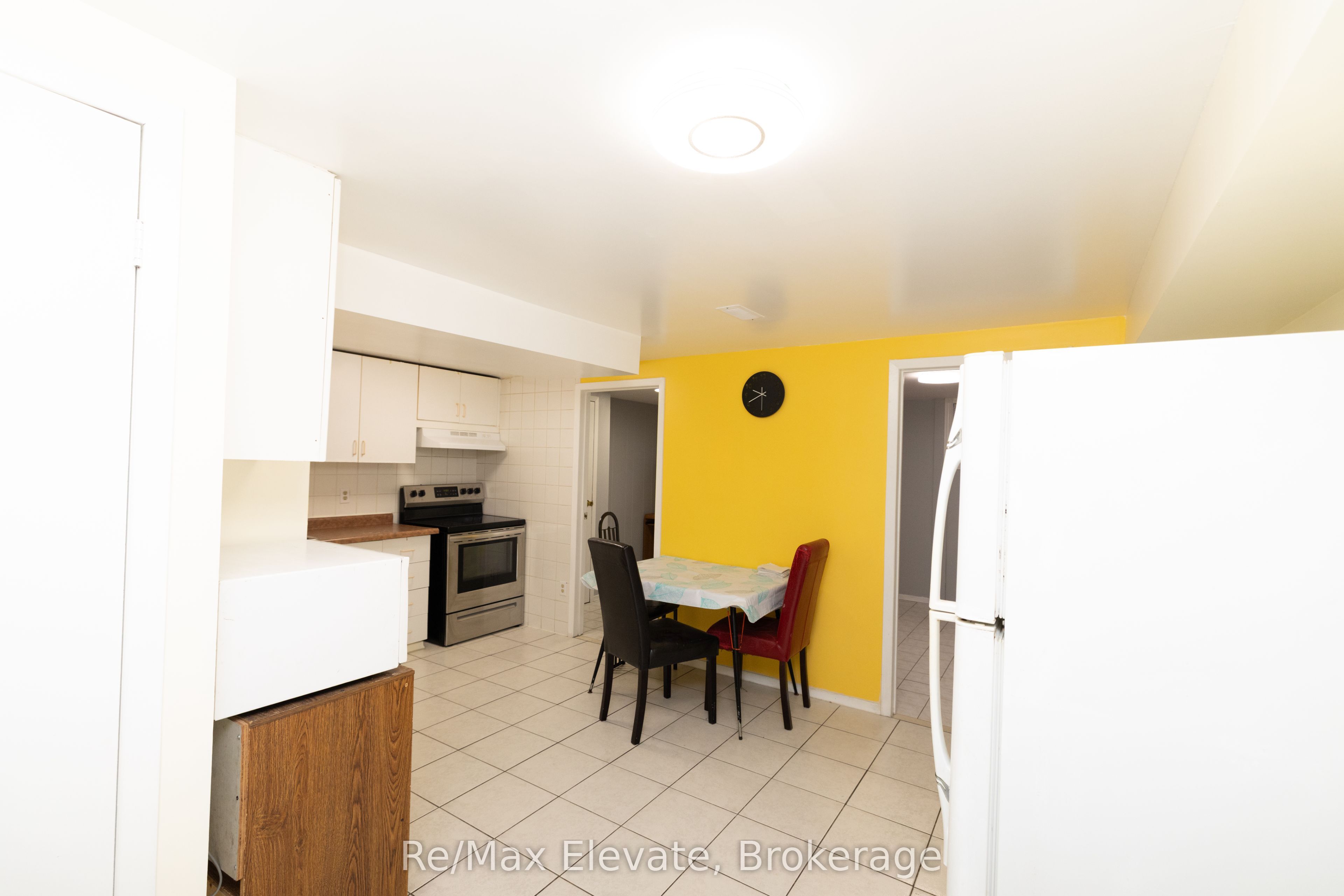 83 Ward Avenue Property Photo 23