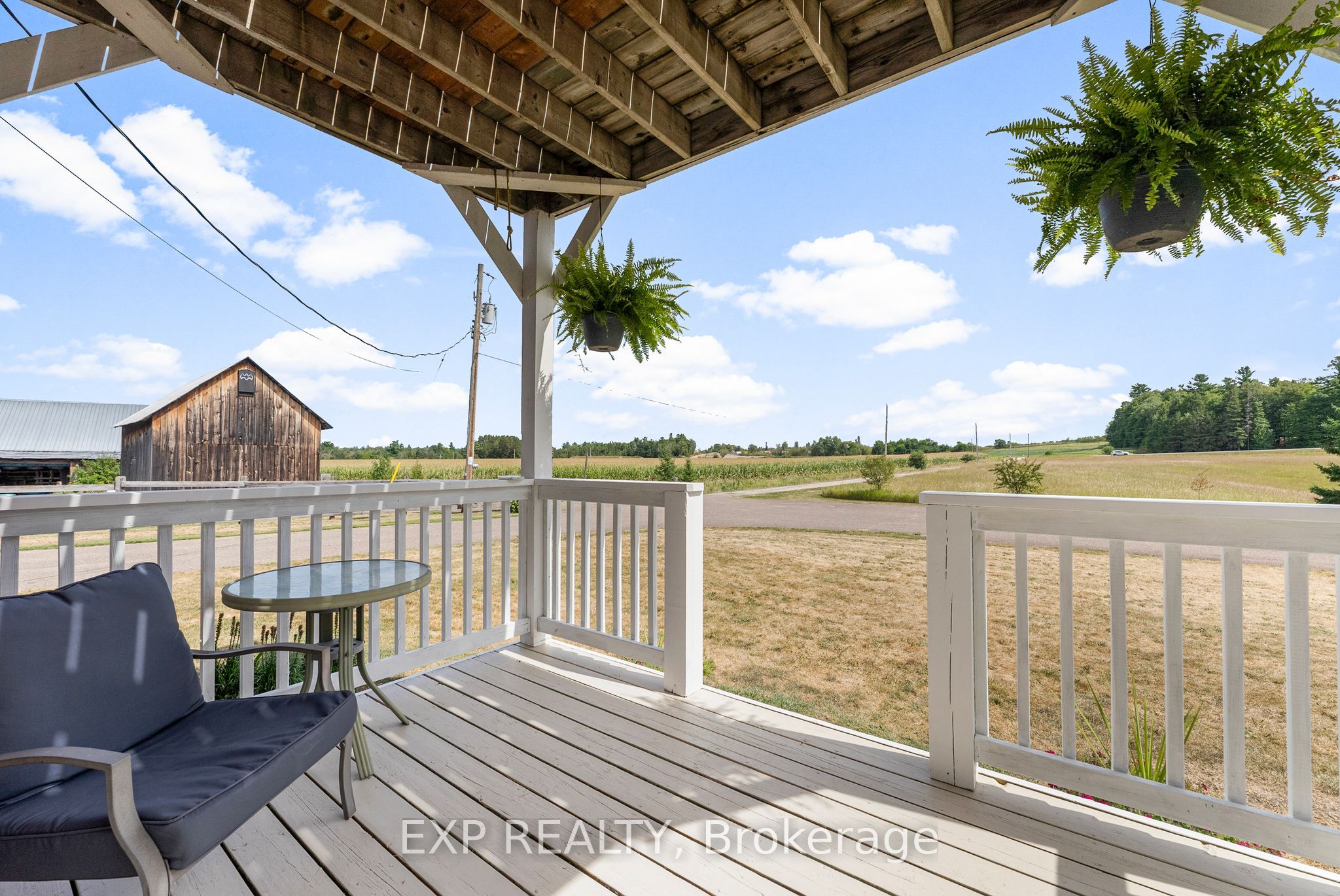 1382 Lochwinnoch Road Property Photo 7