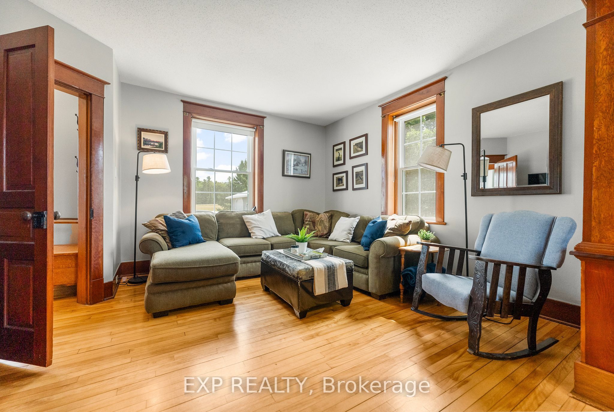 1382 Lochwinnoch Road Property Photo 9