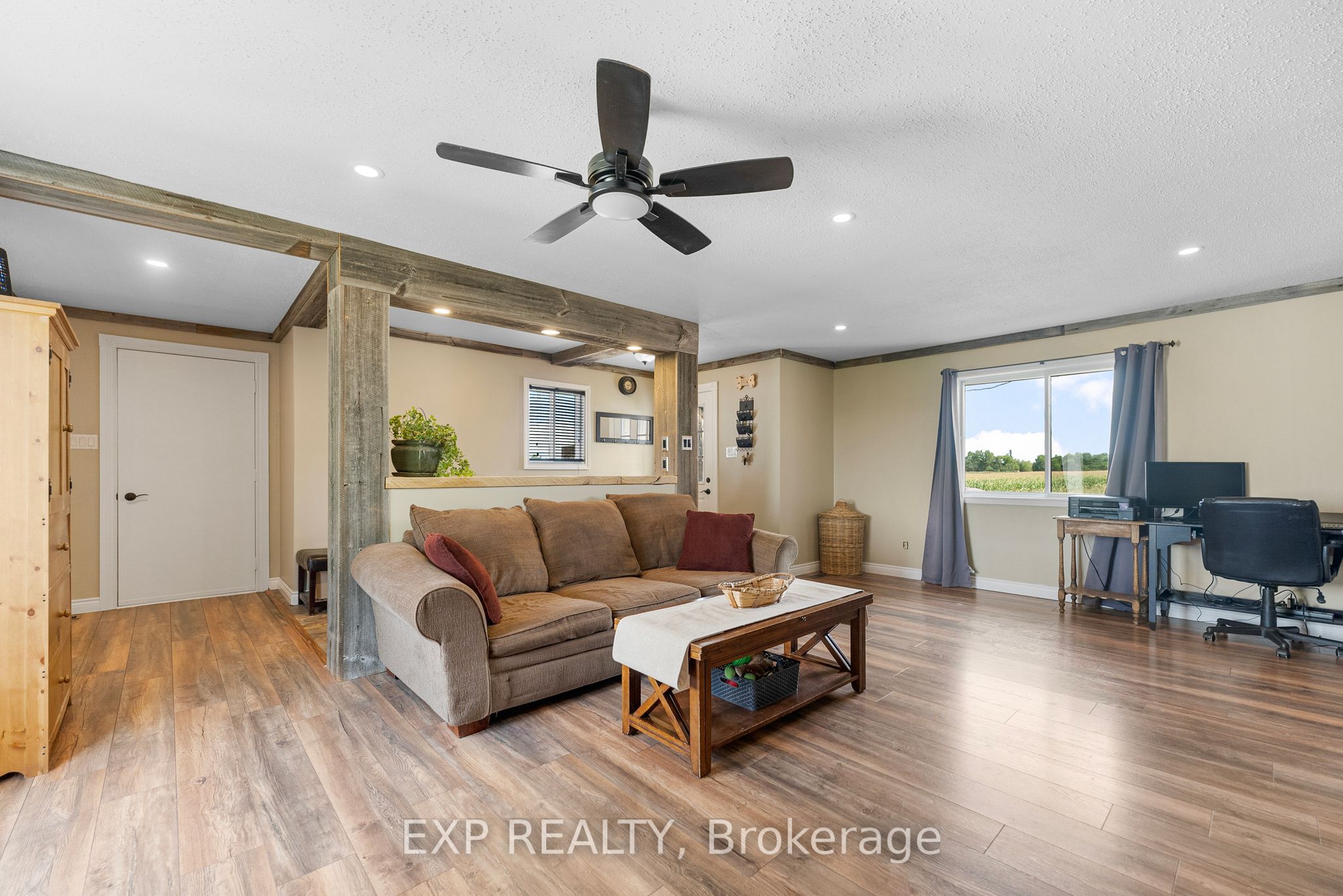 1382 Lochwinnoch Road Property Photo 22