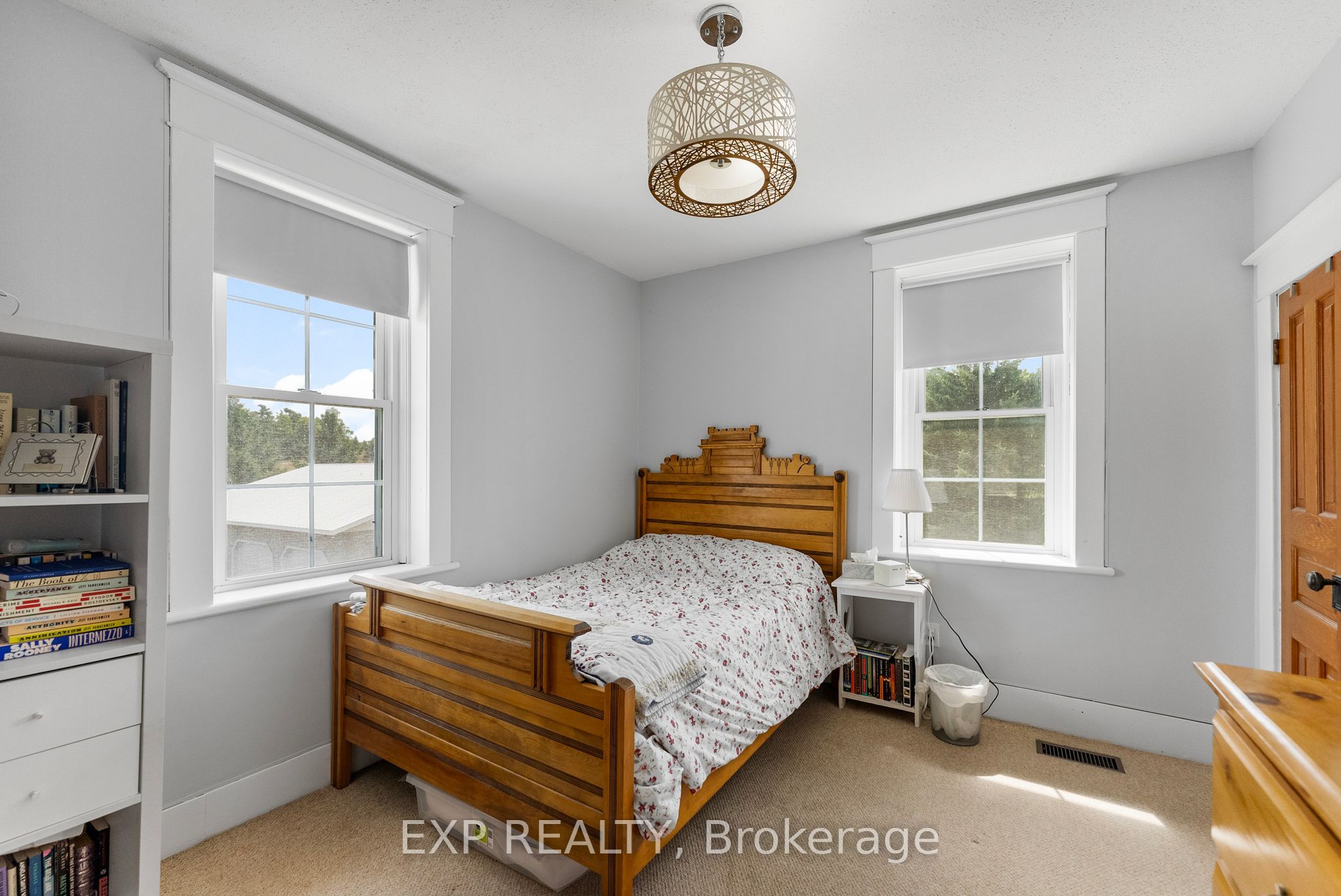 1382 Lochwinnoch Road Property Photo 32