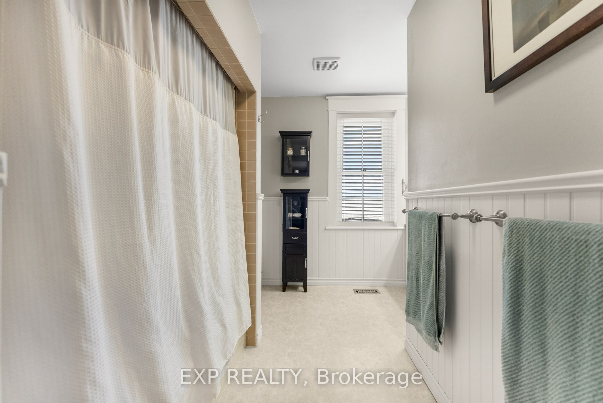 1382 Lochwinnoch Road Property Photo 35