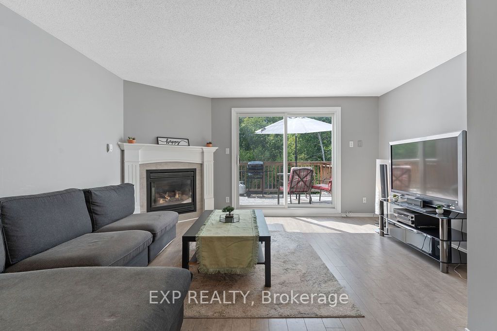 299 Castor Street 202 Property Photo 7