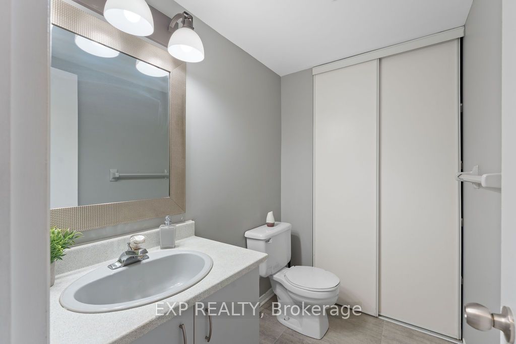 299 Castor Street 202 Property Photo 13