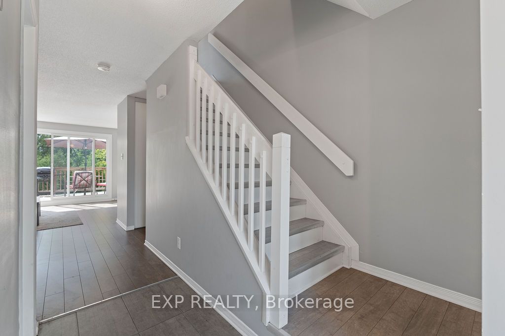 299 Castor Street 202 Property Photo 19