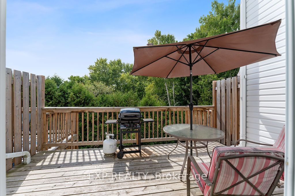 299 Castor Street 202 Property Photo 28