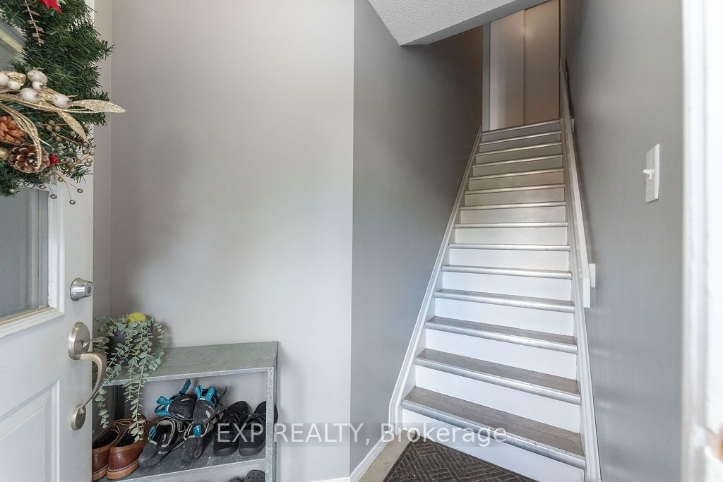 299 Castor Street 202 Property Photo 33