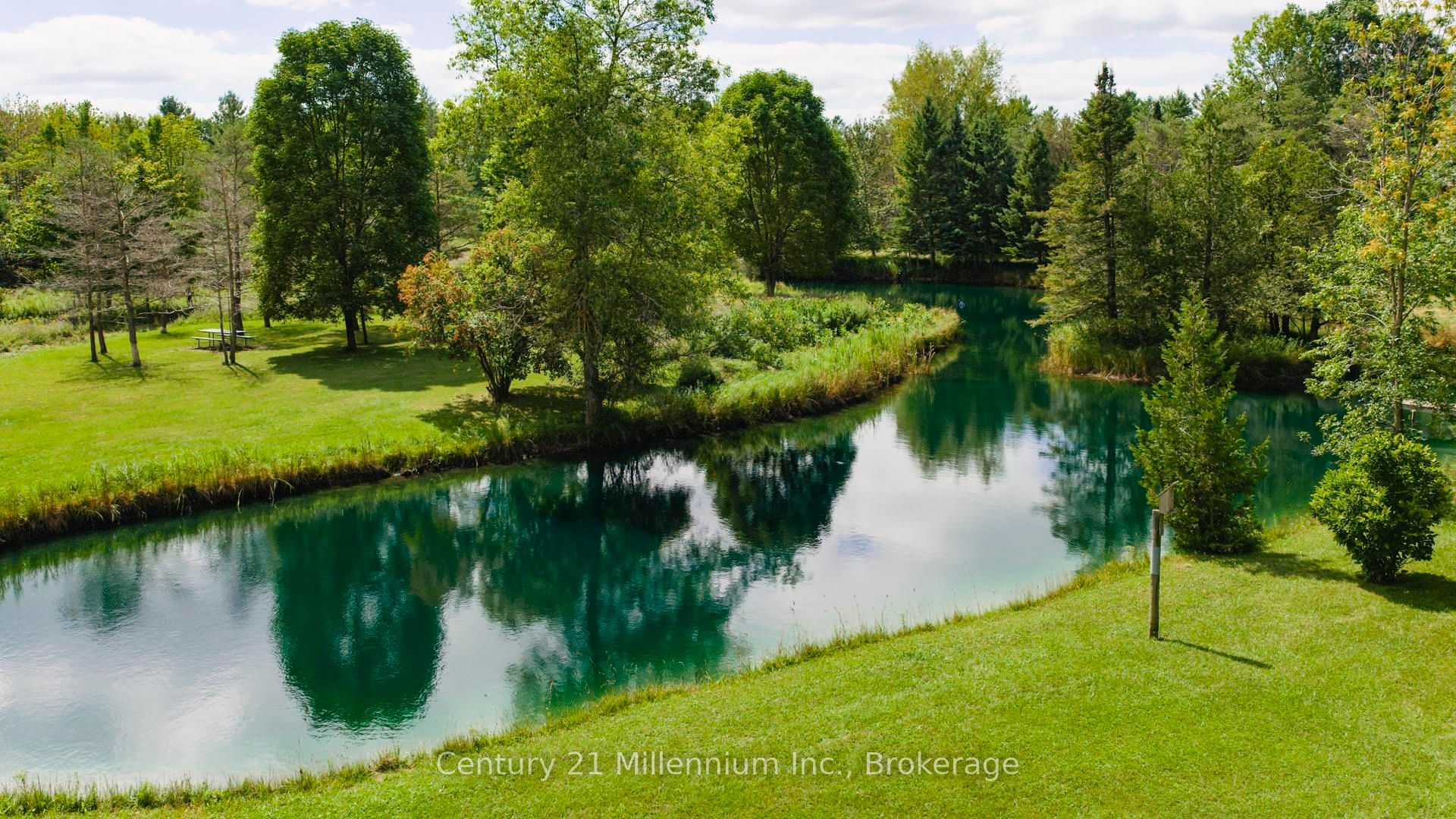 9849 Wellington Rd 3 N/a Property Photo 7