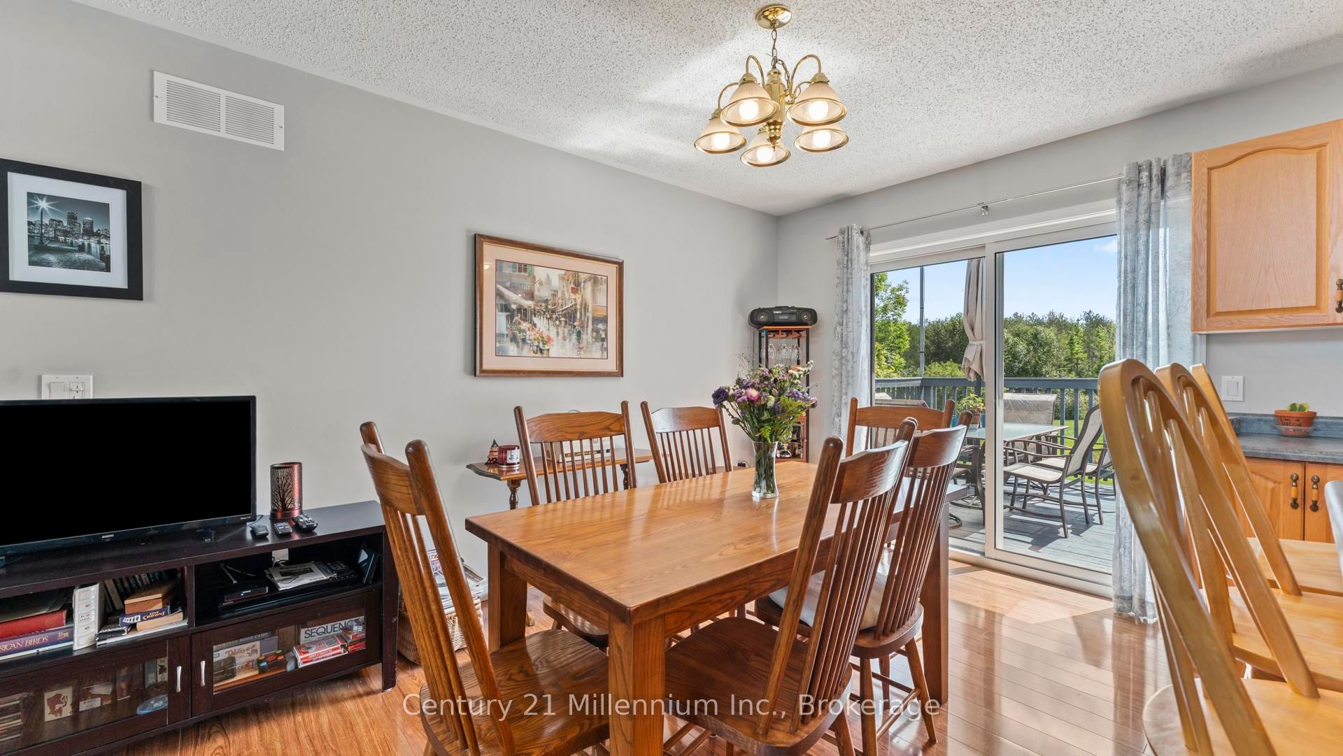 9849 Wellington Rd 3 N/a Property Photo 19