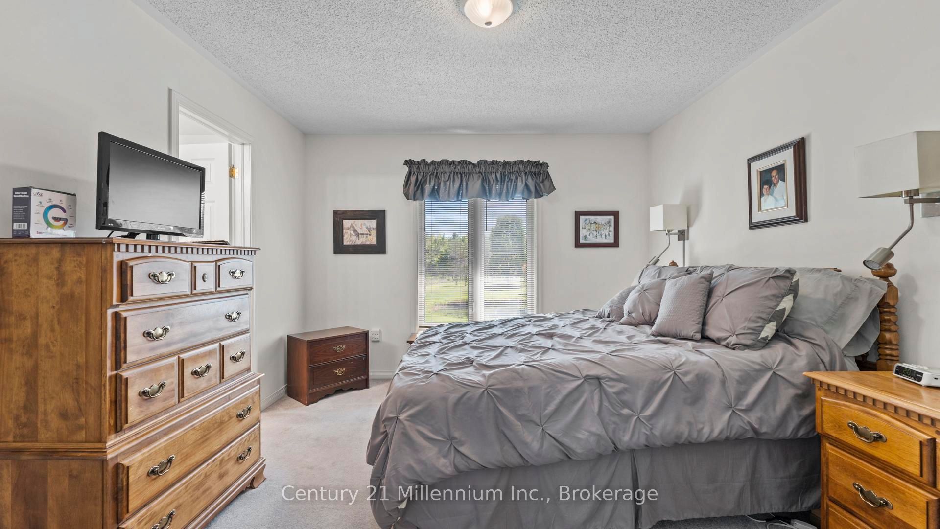 9849 Wellington Rd 3 N/a Property Photo 29