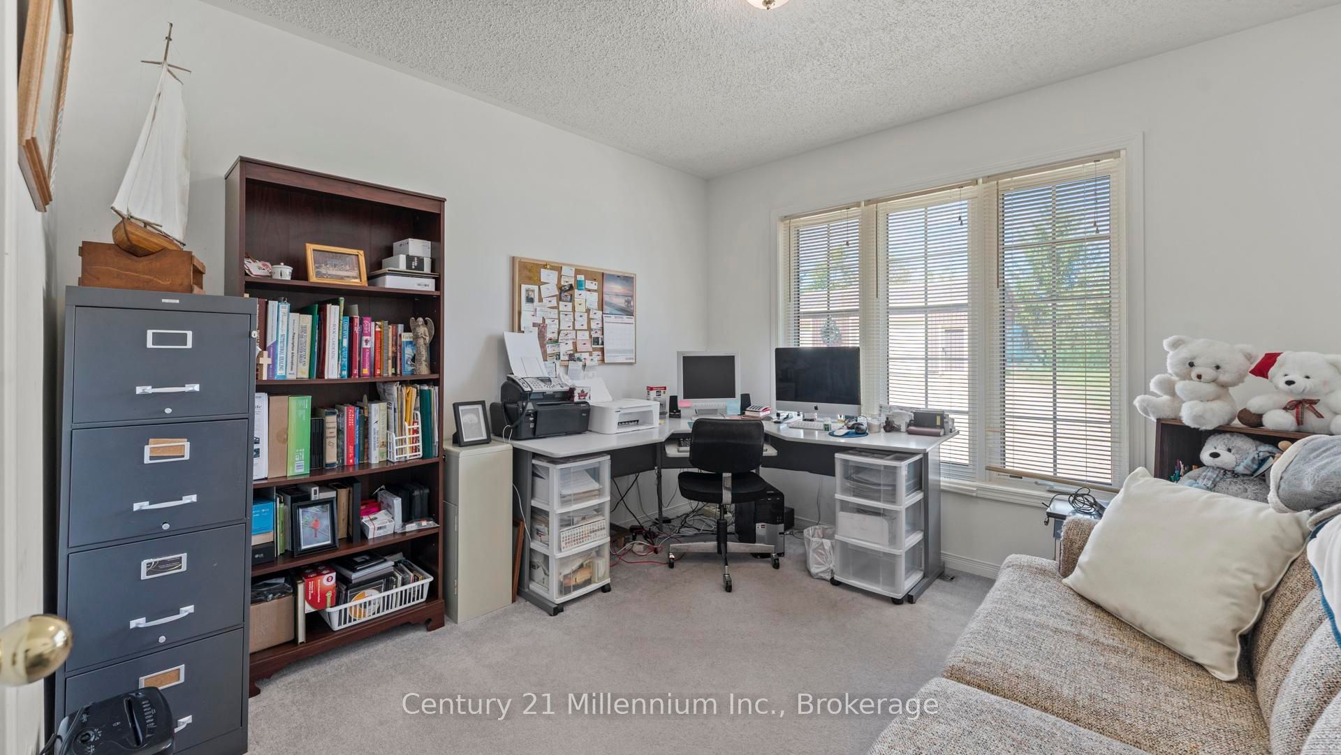 9849 Wellington Rd 3 N/a Property Photo 31