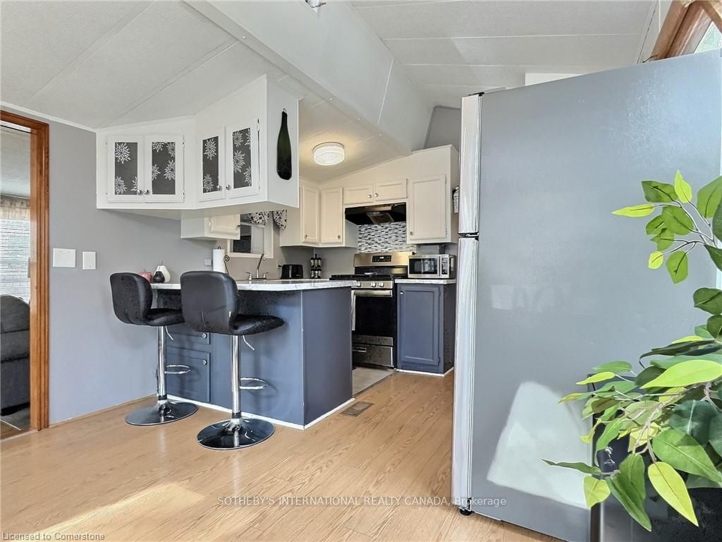 580 Beaver Creek Road 9 Property Photo 16