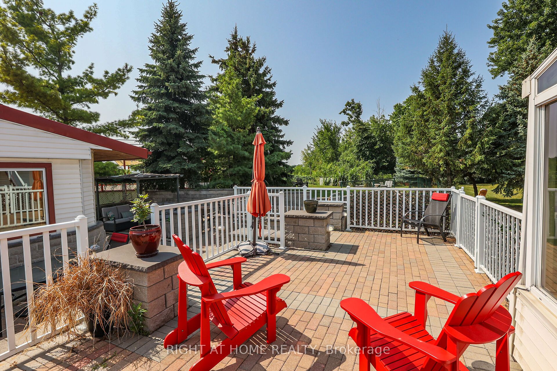 1027 Niagara Stone Road Property Photo 10
