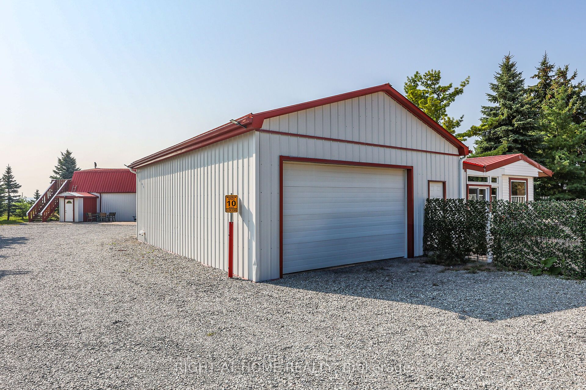 1027 Niagara Stone Road Property Photo 11