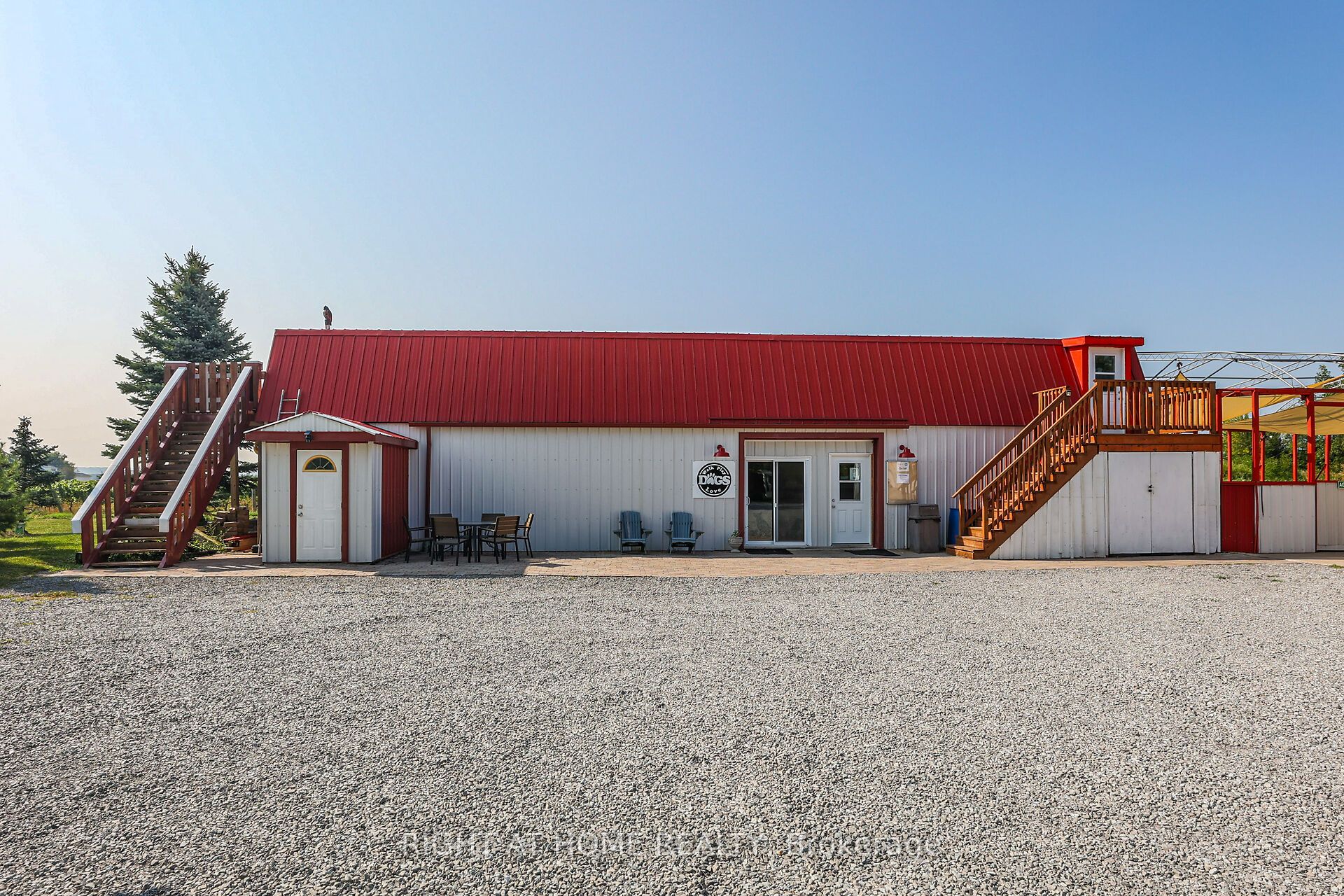 1027 Niagara Stone Road Property Photo 14