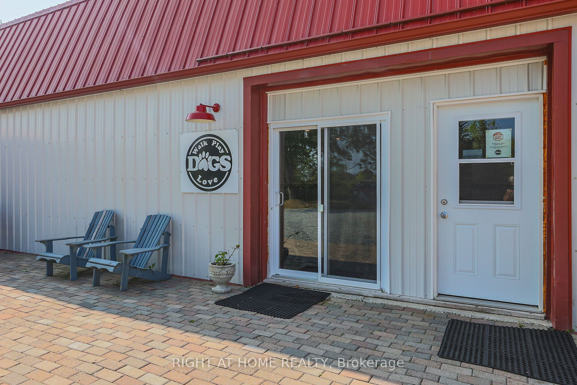 1027 Niagara Stone Road Property Photo 16