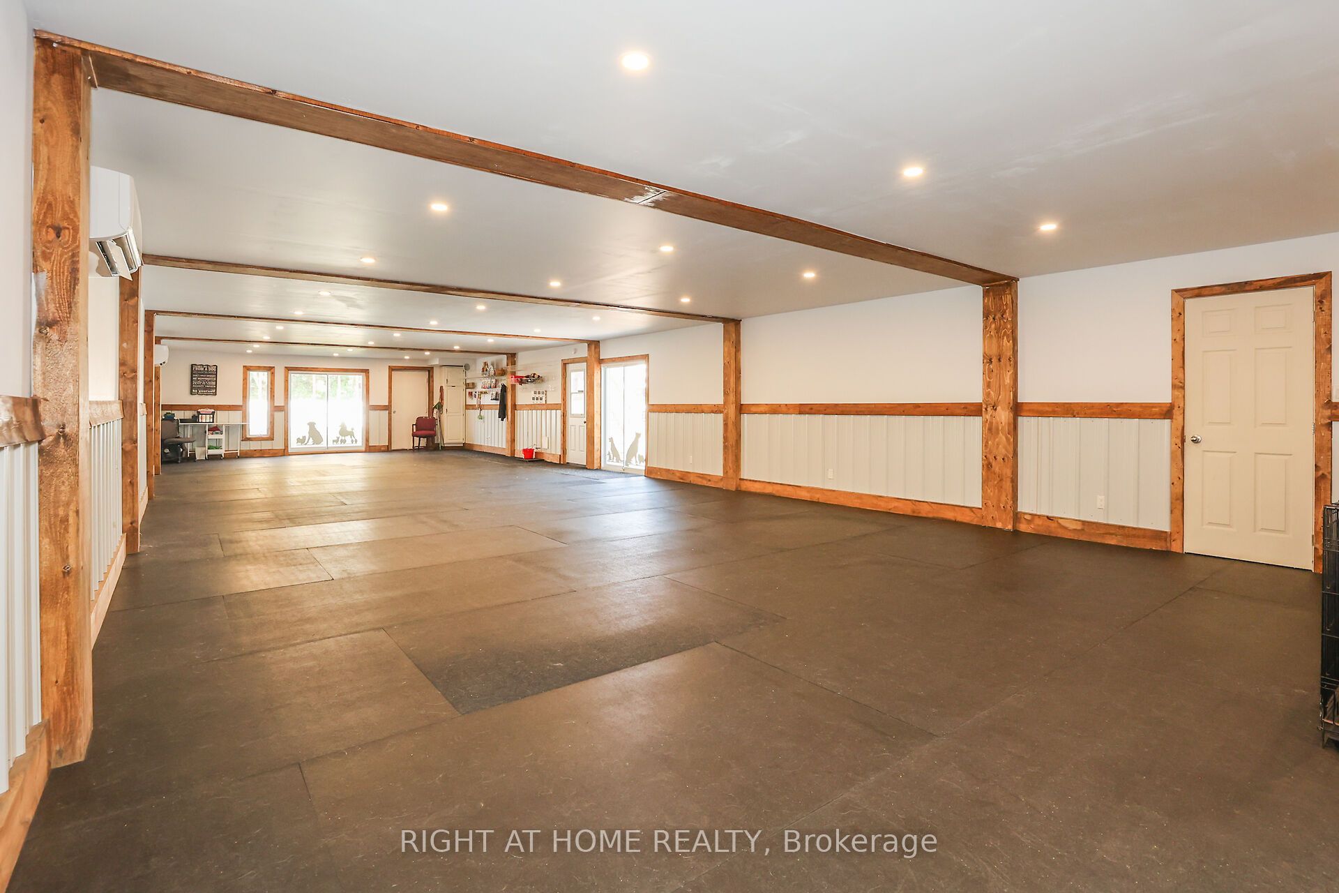 1027 Niagara Stone Road Property Photo 17