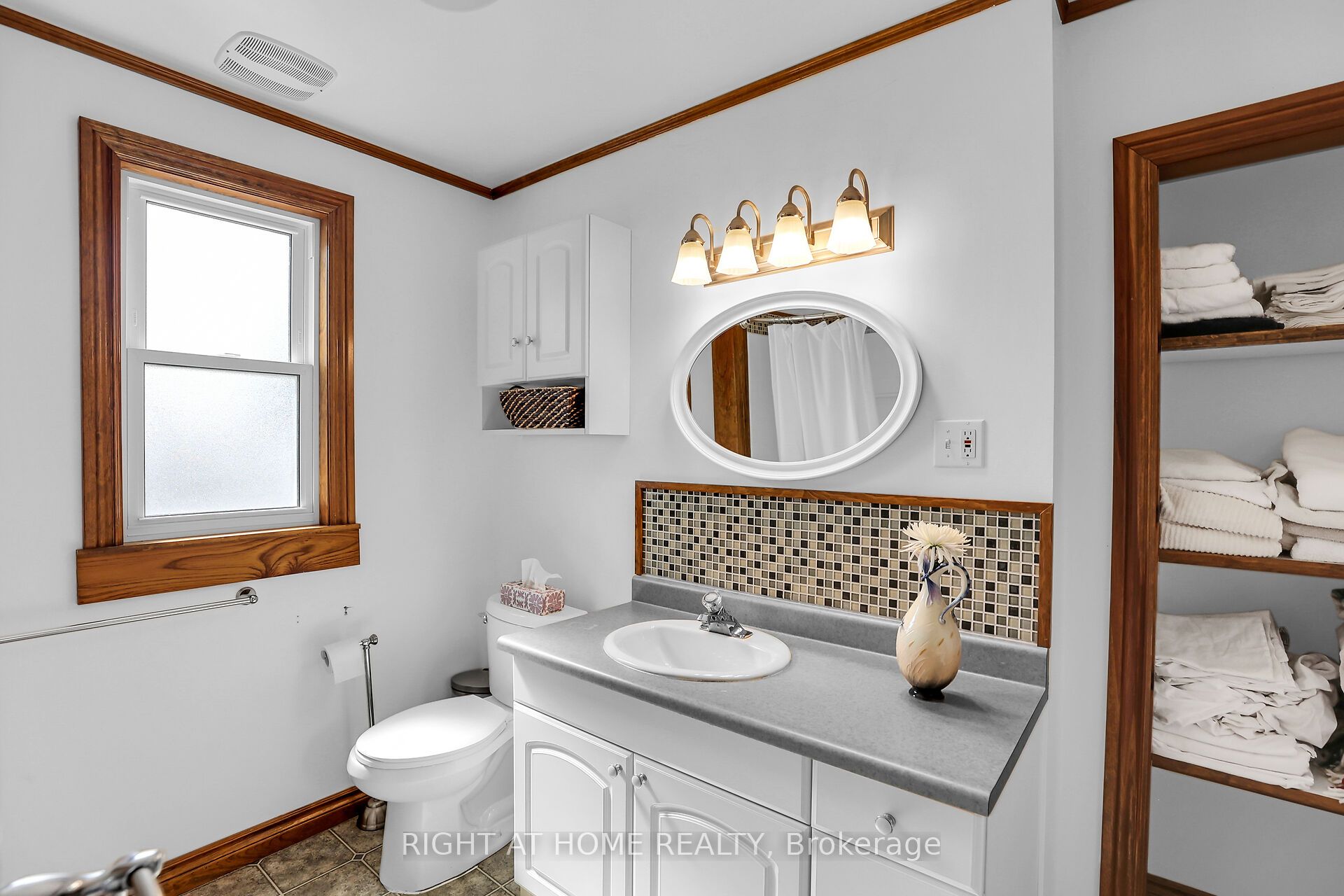 1027 Niagara Stone Road Property Photo 33