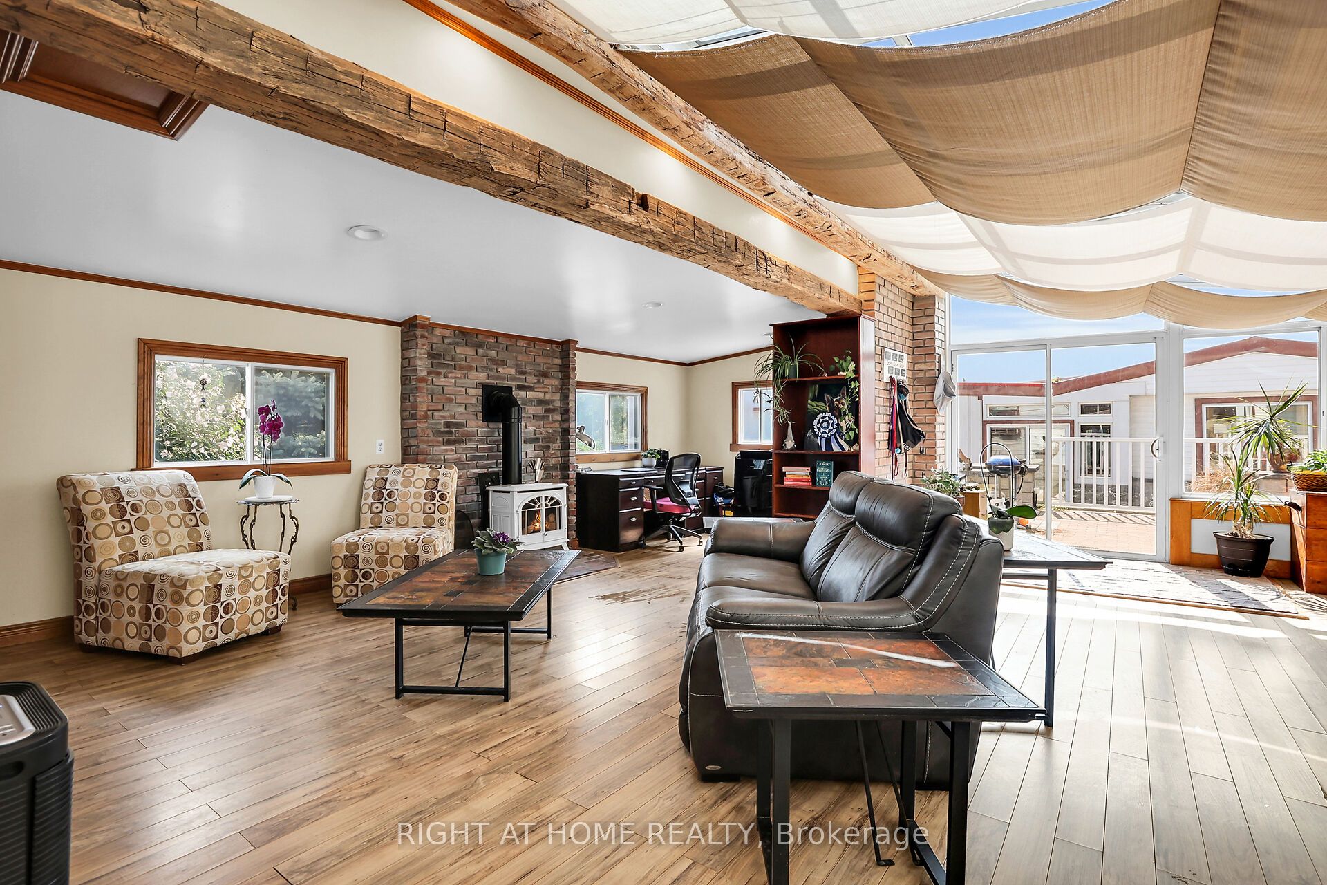 1027 Niagara Stone Road Property Photo 14