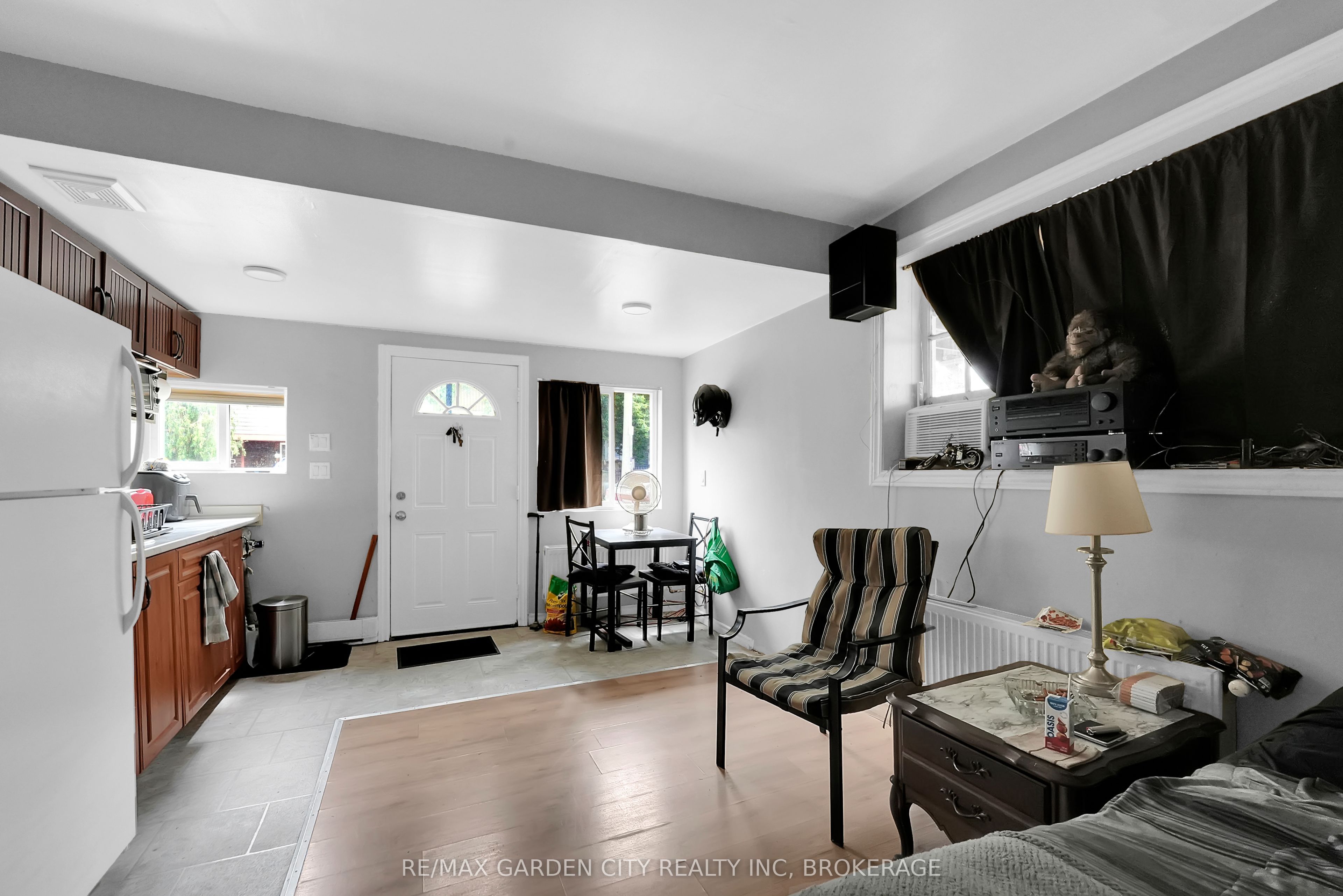 213 Geneva Street Property Photo 16