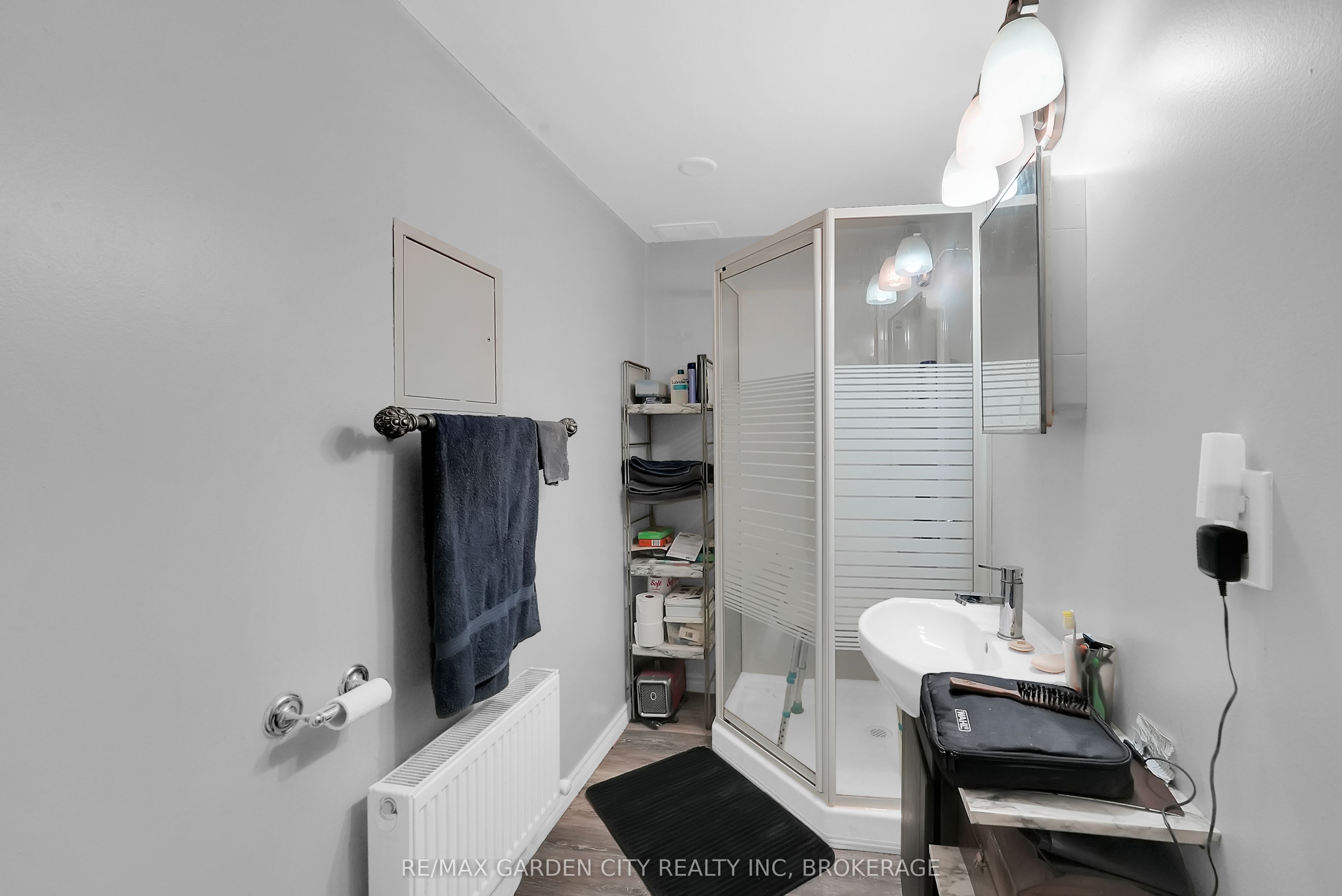 213 Geneva Street Property Photo 20