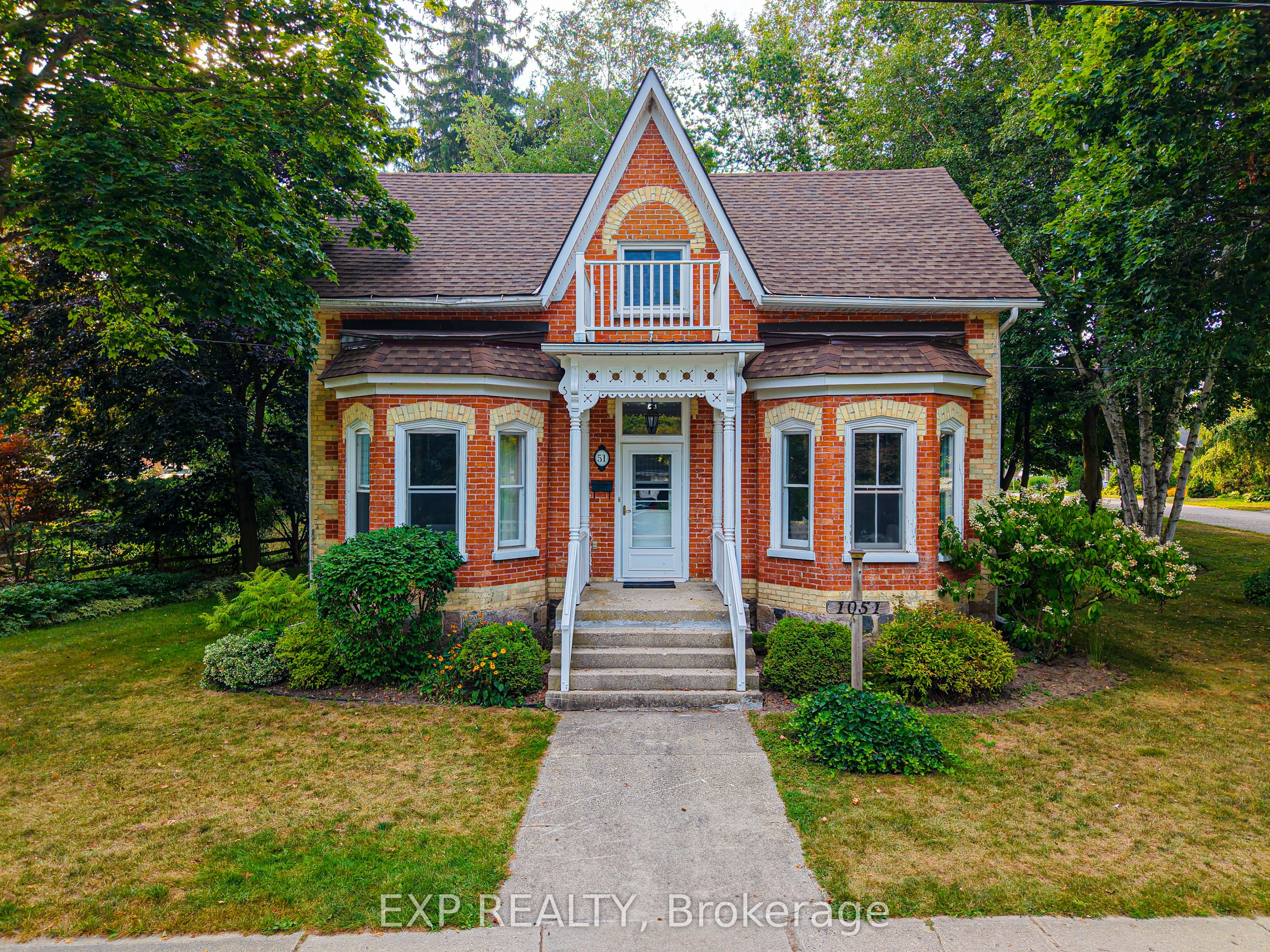 1051 Gibson Street Property Photo 1