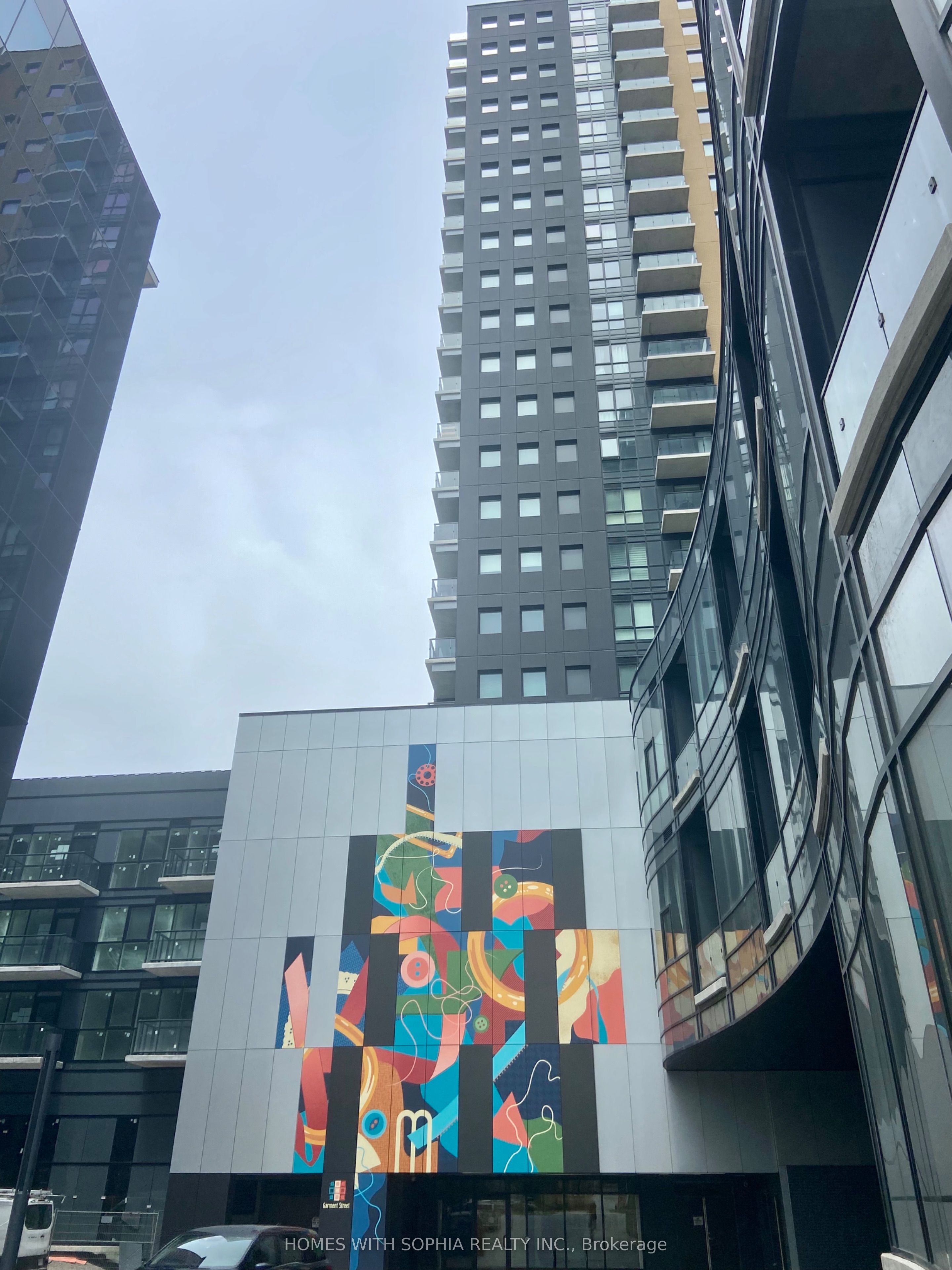 104 Garment Street 2109 Property Photo 3