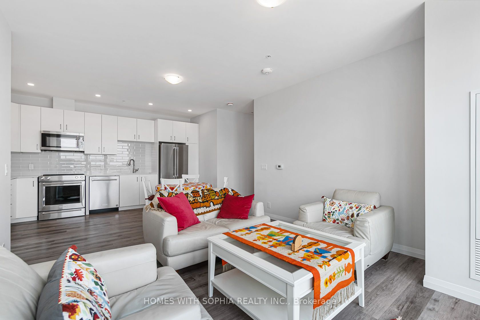 104 Garment Street 2109 Property Photo 10