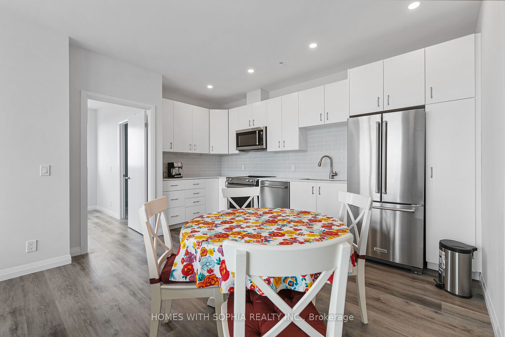 104 Garment Street 2109 Property Photo 12