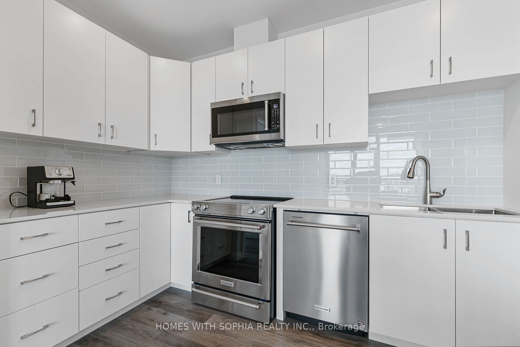 104 Garment Street 2109 Property Photo 13