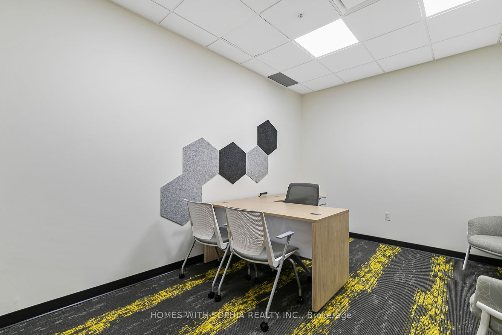 104 Garment Street 2109 Property Photo 32