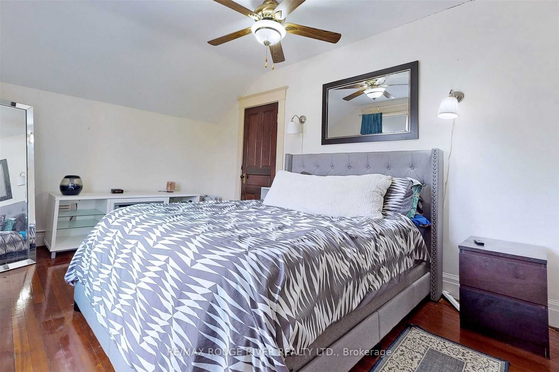 36 John Street Property Photo 9