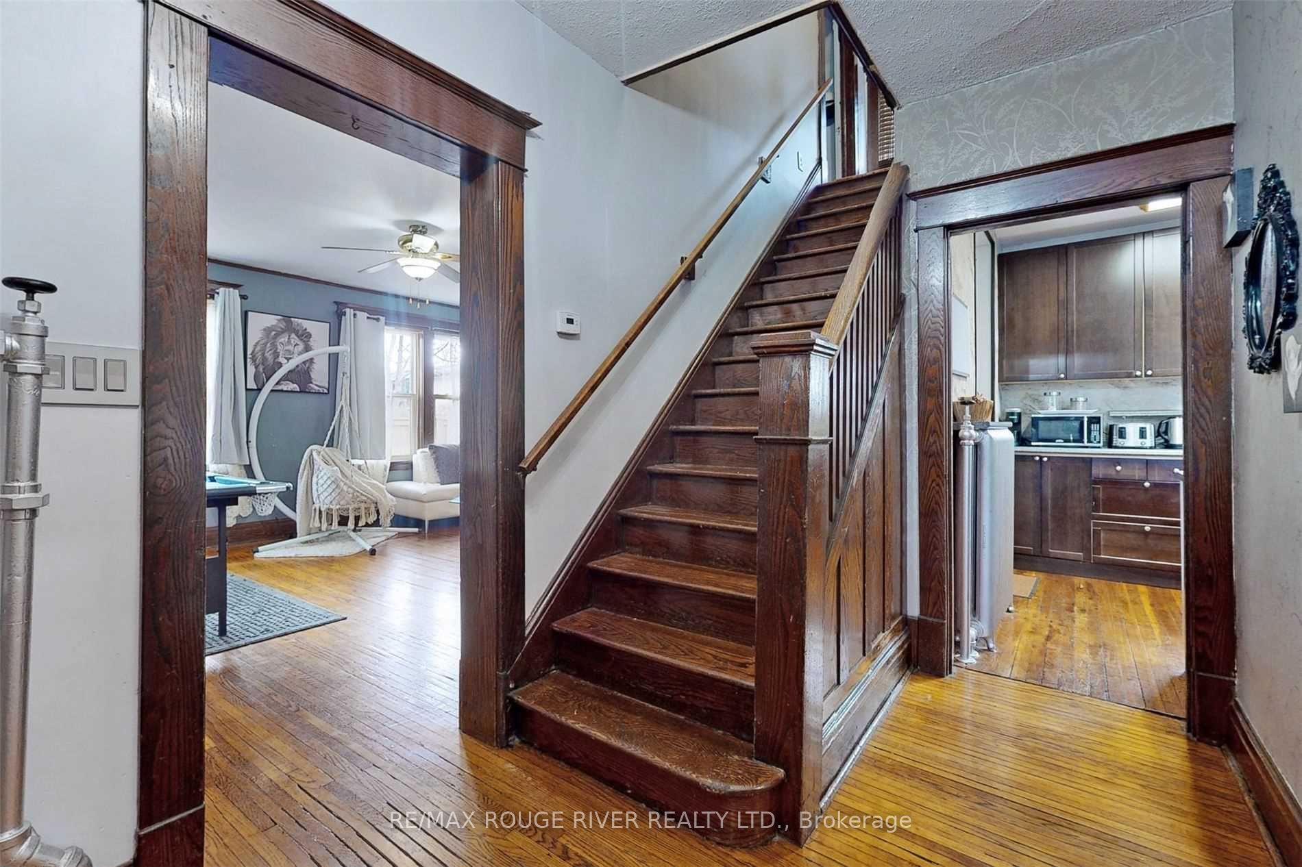 36 John Street Property Photo 12