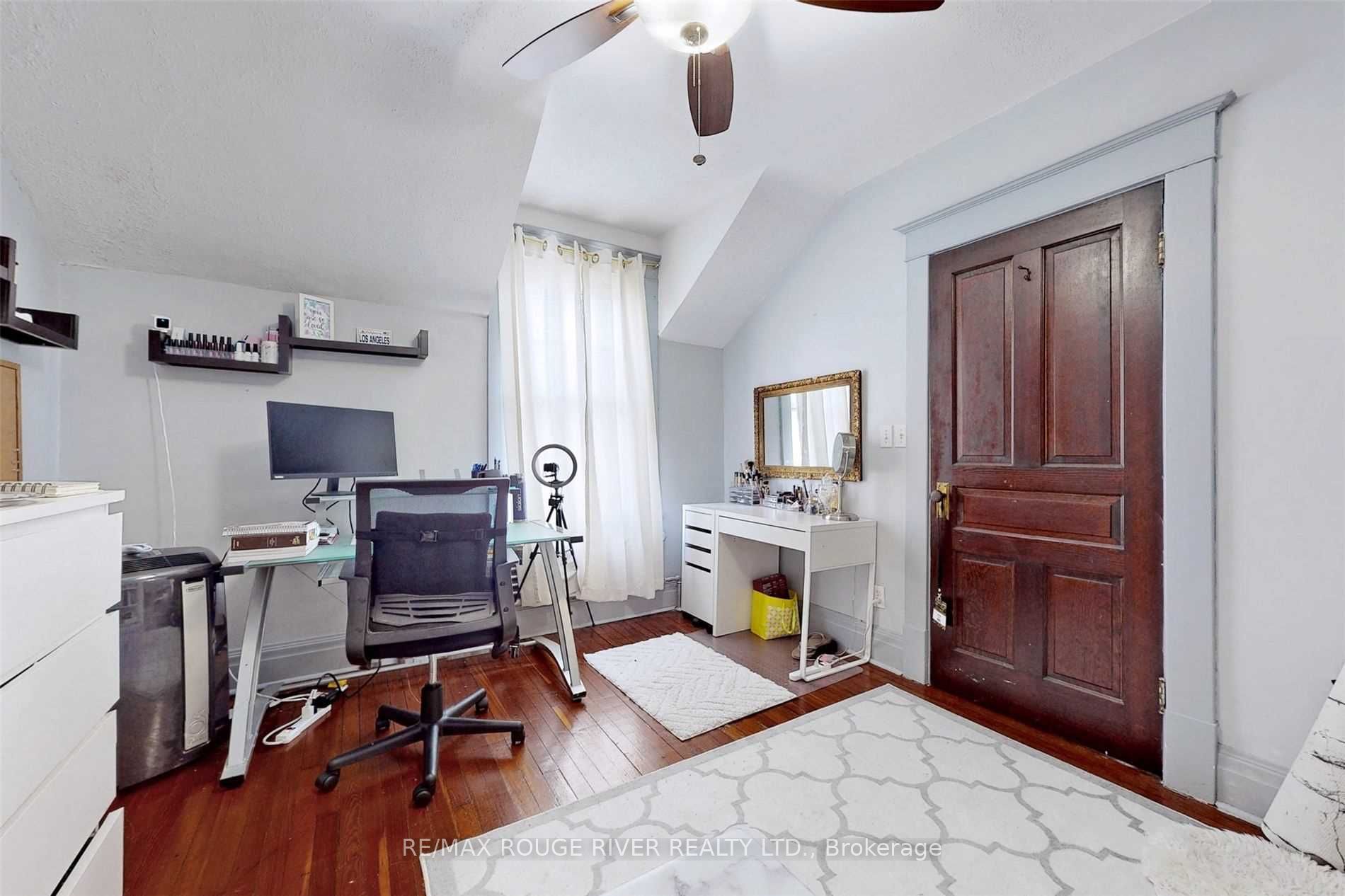 36 John Street Property Photo 26