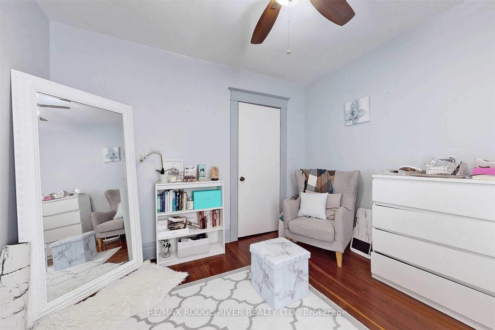 36 John Street Property Photo 27