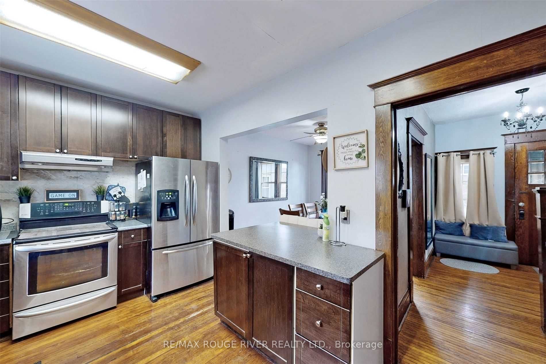 36 John Street Property Photo 29