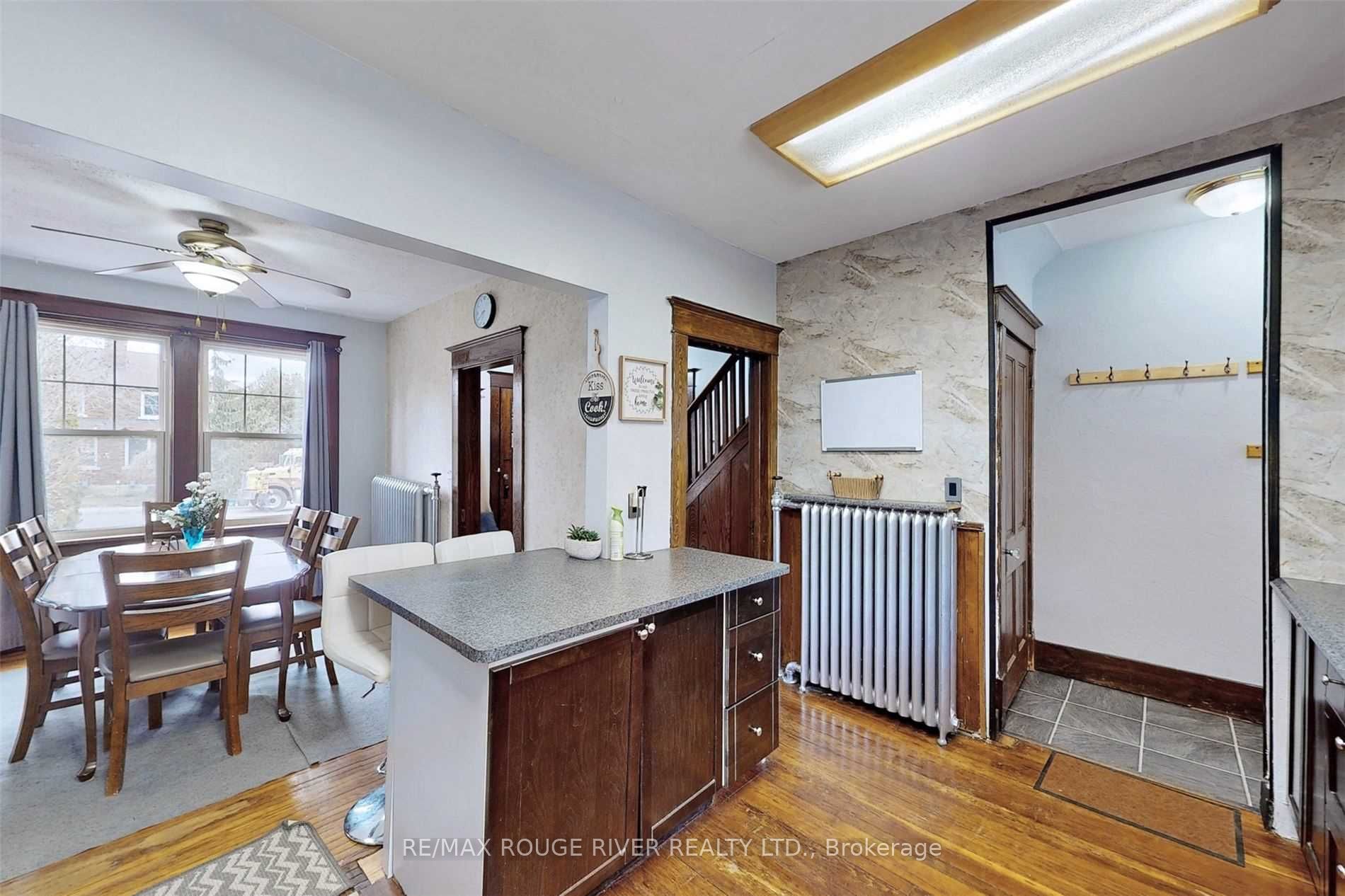 36 John Street Property Photo 30