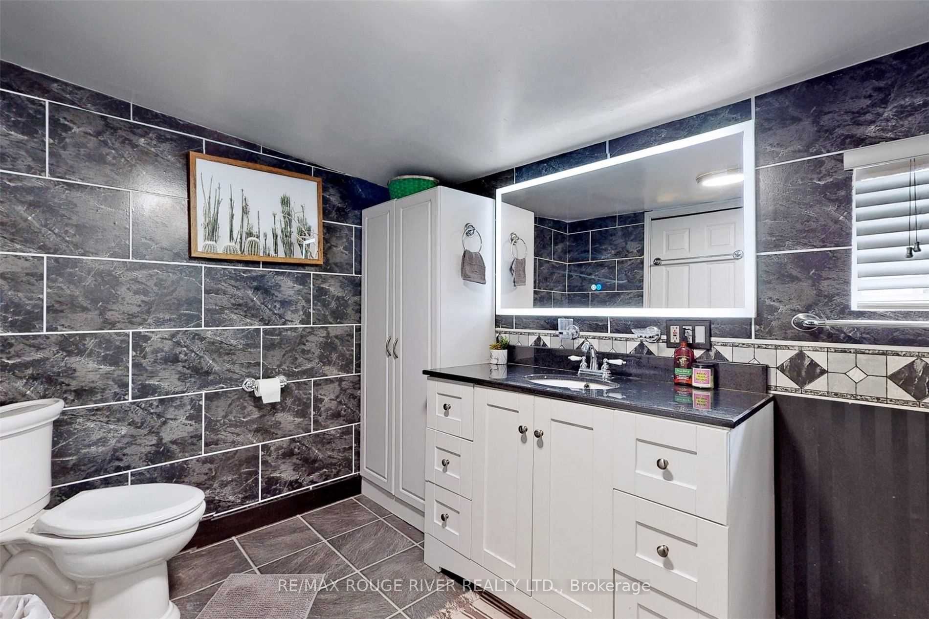 36 John Street Property Photo 37