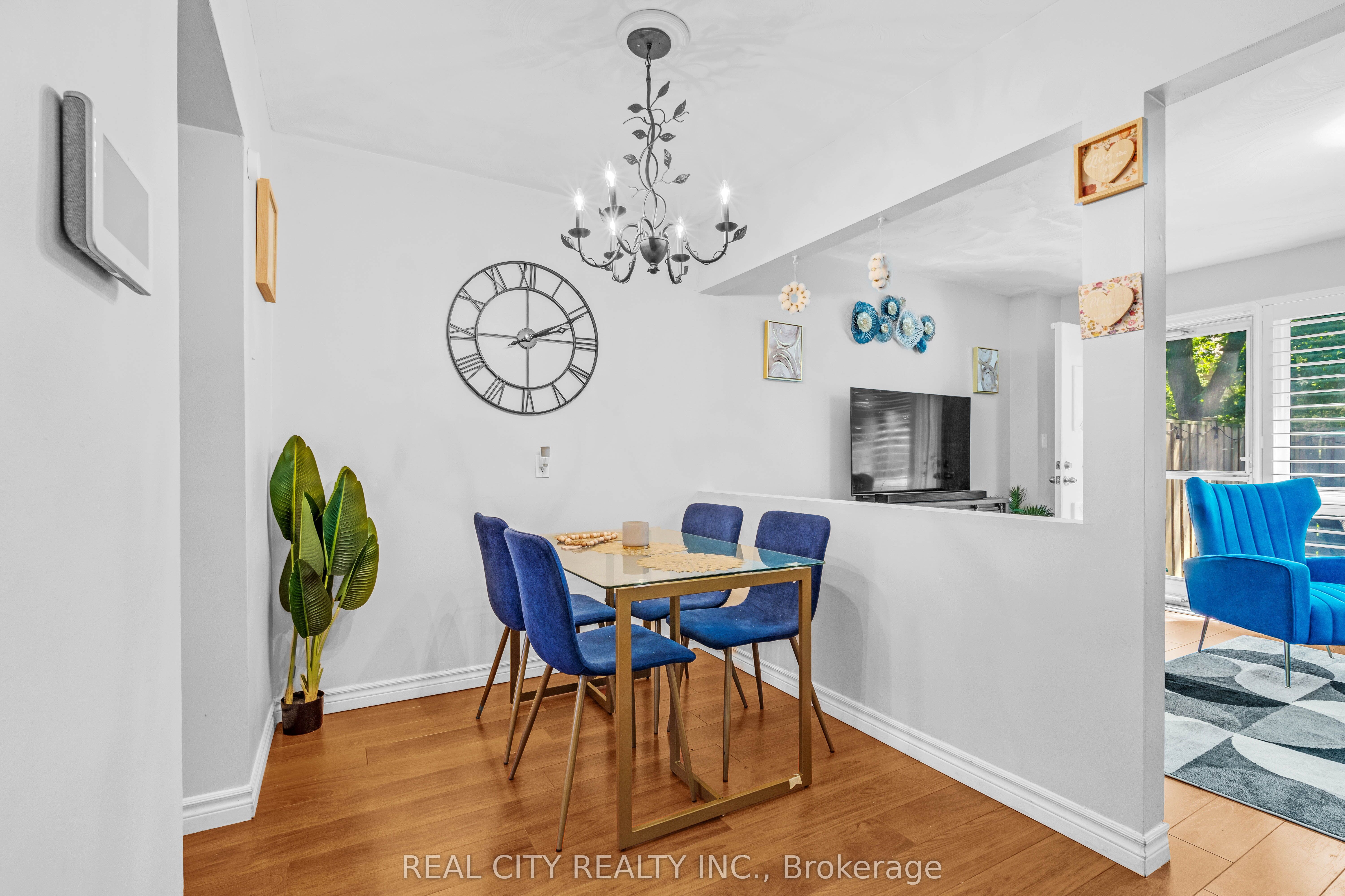 273 Elgin Street 53 Property Photo 9