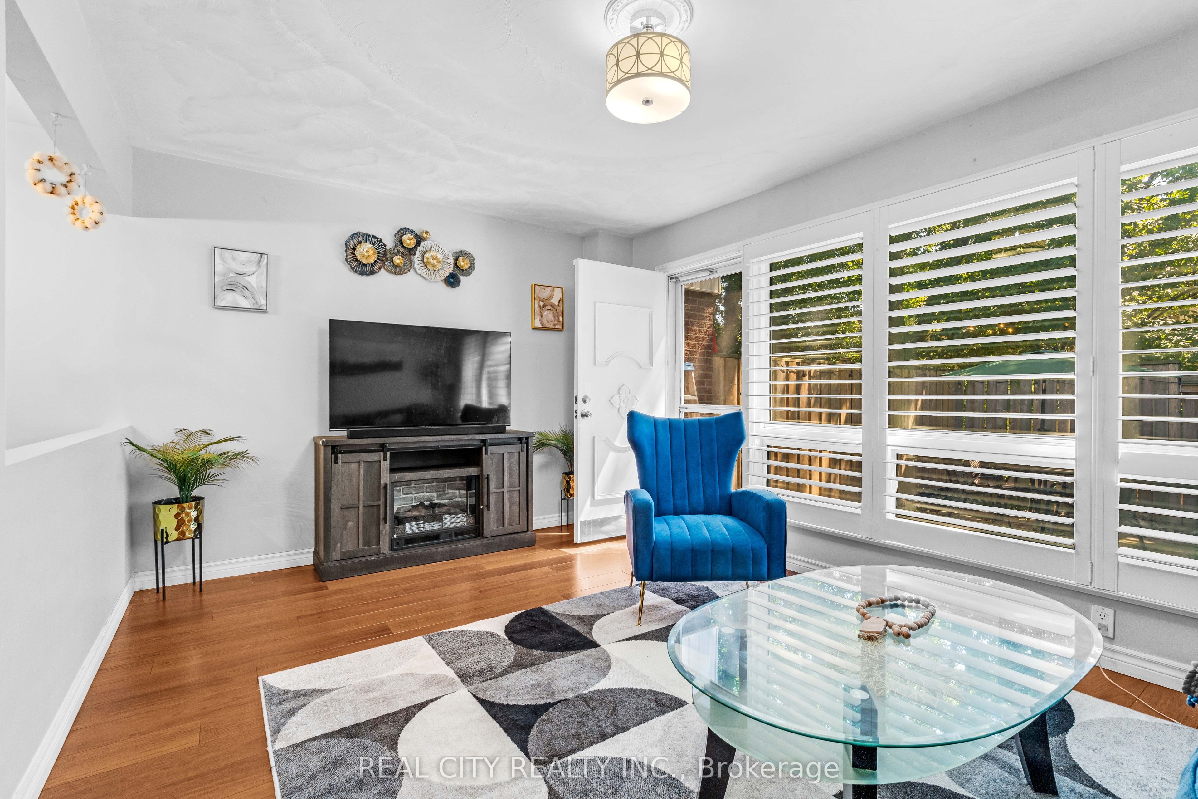 273 Elgin Street 53 Property Photo 10